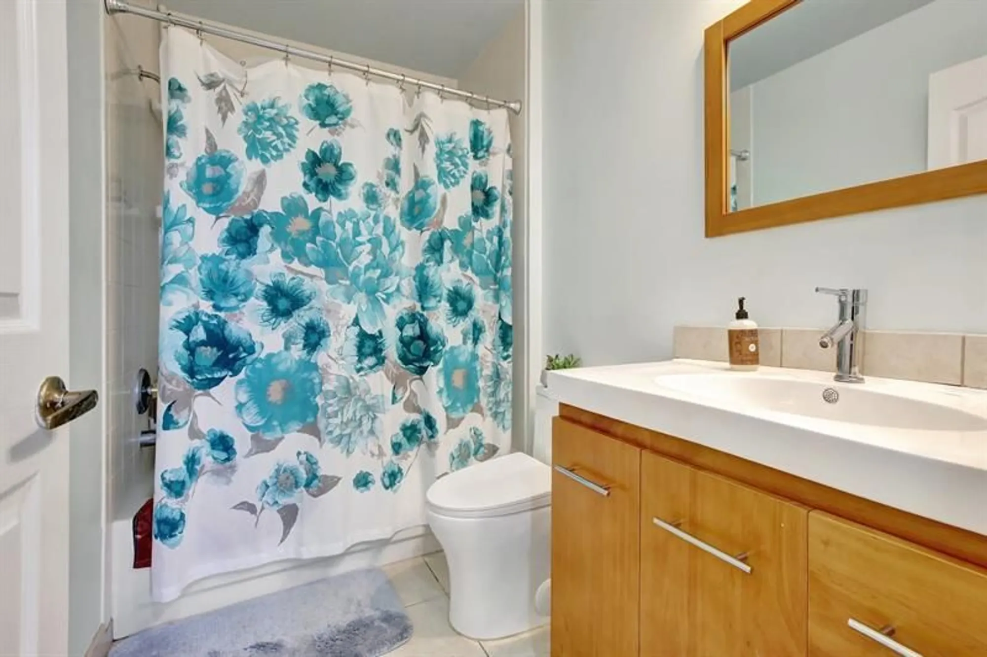 Property Slideshow image 31 of 41 | 9720 malvern dr, Tamarac, FL, 33321