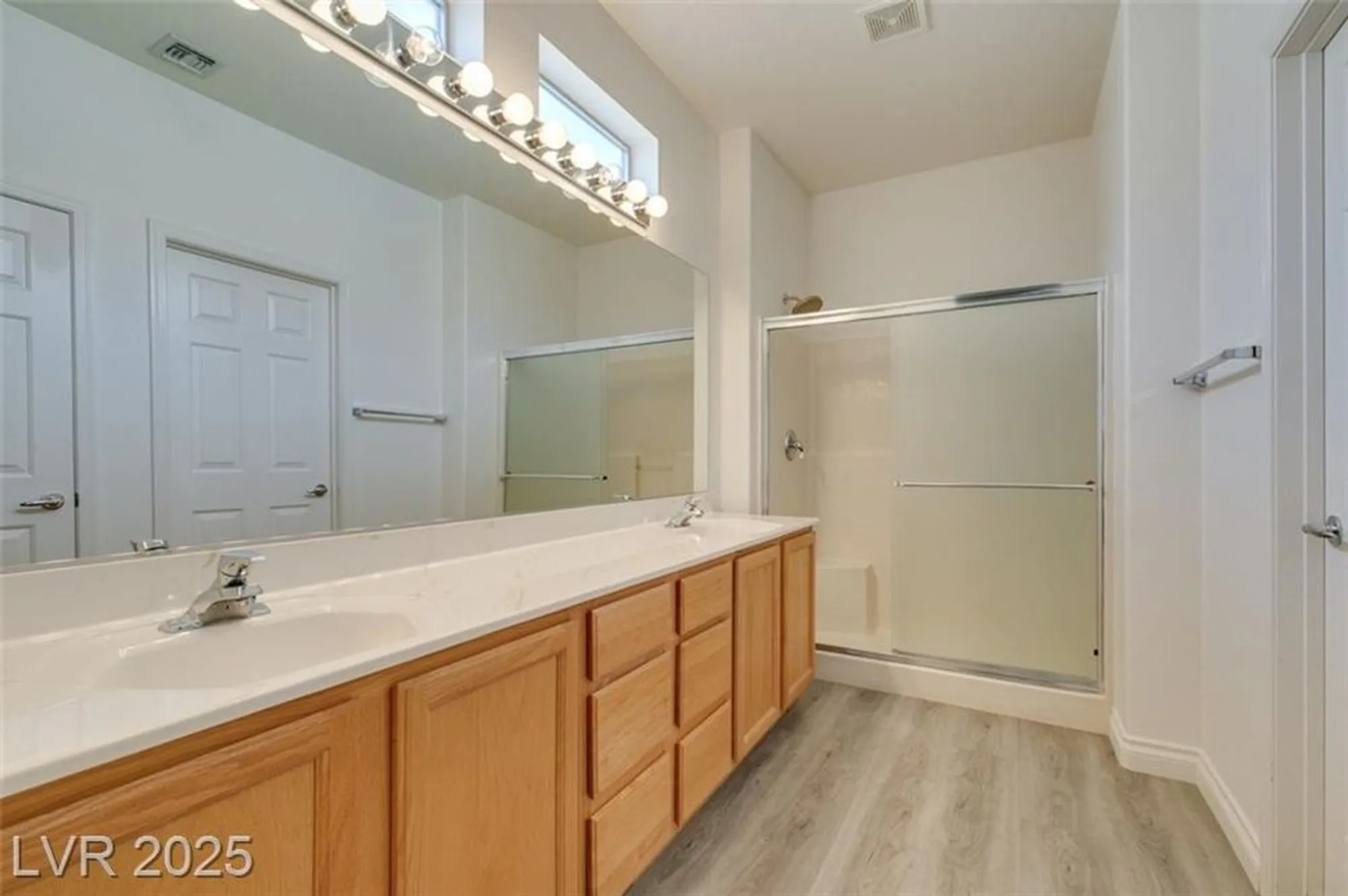 Property Slideshow image 16 of 21 | 499 elm crest pl, Henderson, NV, 89012