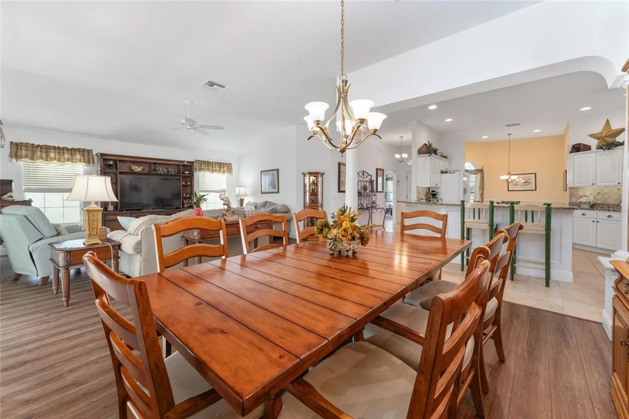 Property Slideshow image 16 of 44 | 2053 beecher path, The Villages, FL, 32162