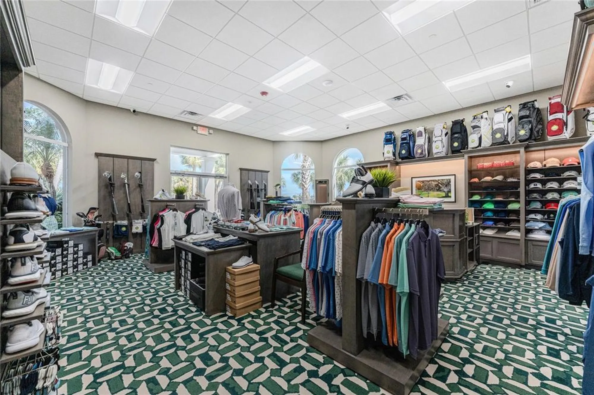 Property Slideshow image 86 of 96 | 10628 nicklaus ct, Englewood, FL, 34223