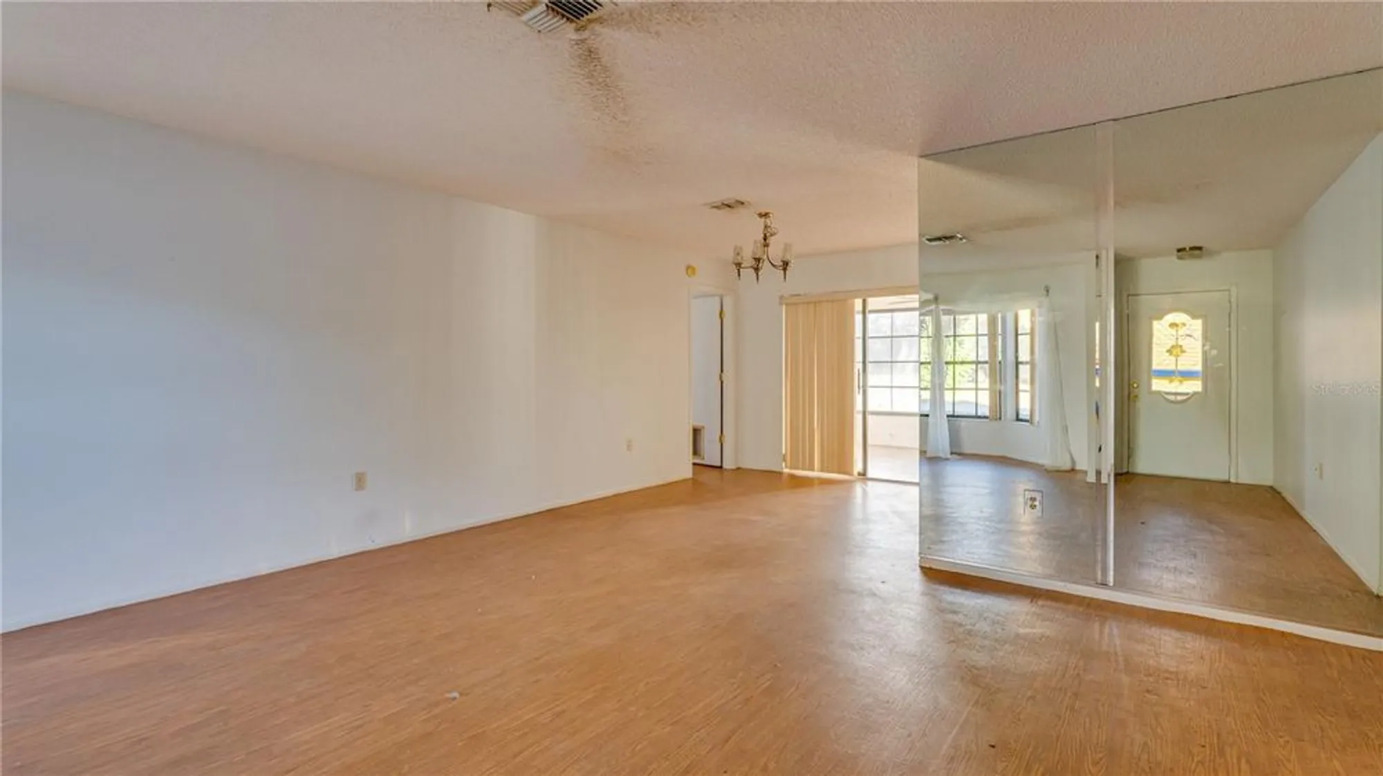 Property Slideshow image 25 of 39 | 10733 fallen leaf ln, Port Richey, FL, 34668