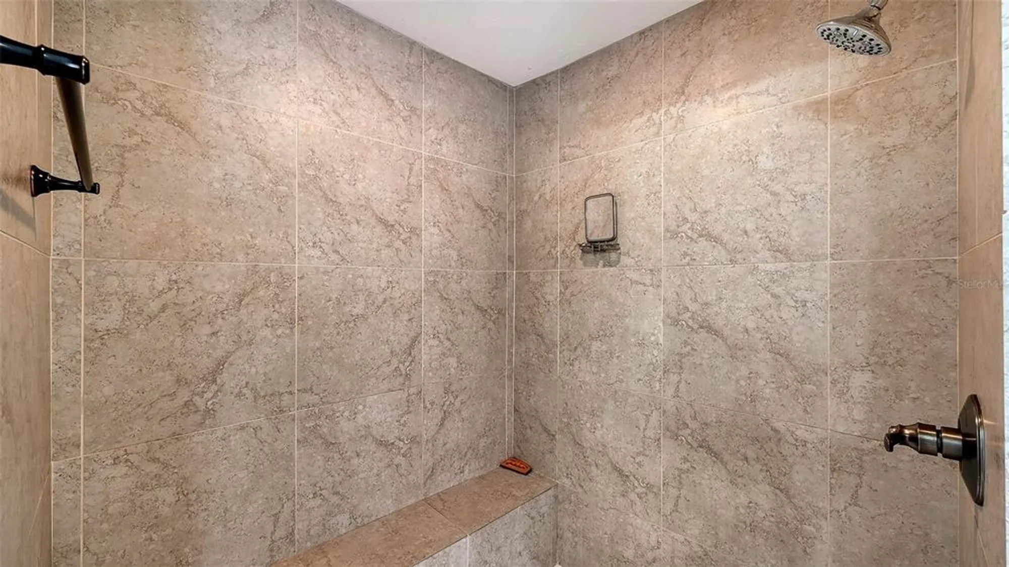 Property Slideshow image 24 of 64 | 8010 conservatory dr, Sarasota, FL, 34243