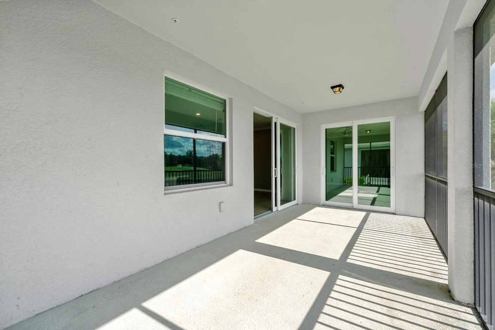 Property Slideshow image 23 of 41 | 933 tidewater shores loop # 722, Bradenton, FL, 34208