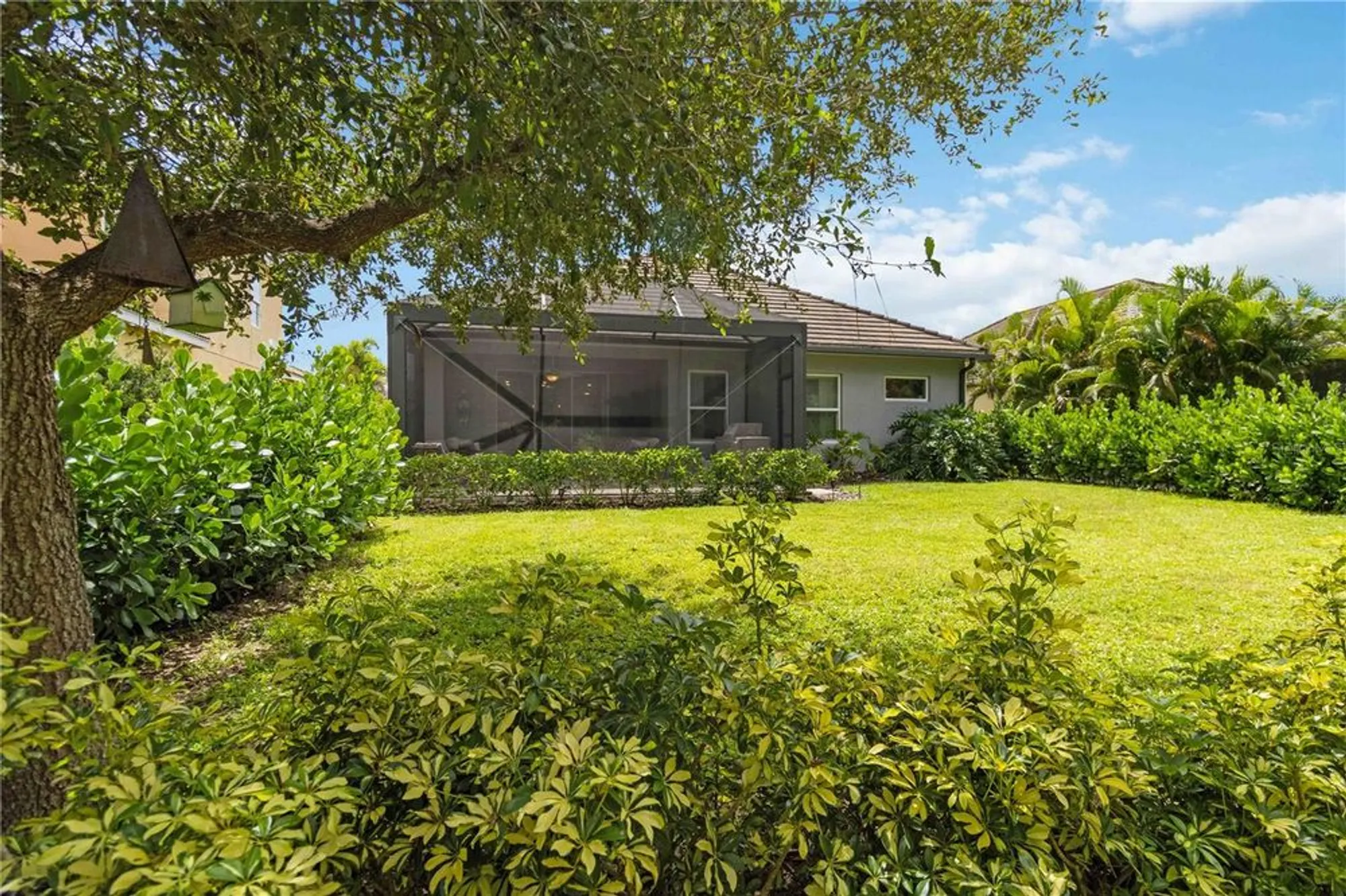Property Slideshow image 42 of 70 | 12252 stuart dr, Venice, FL, 34293
