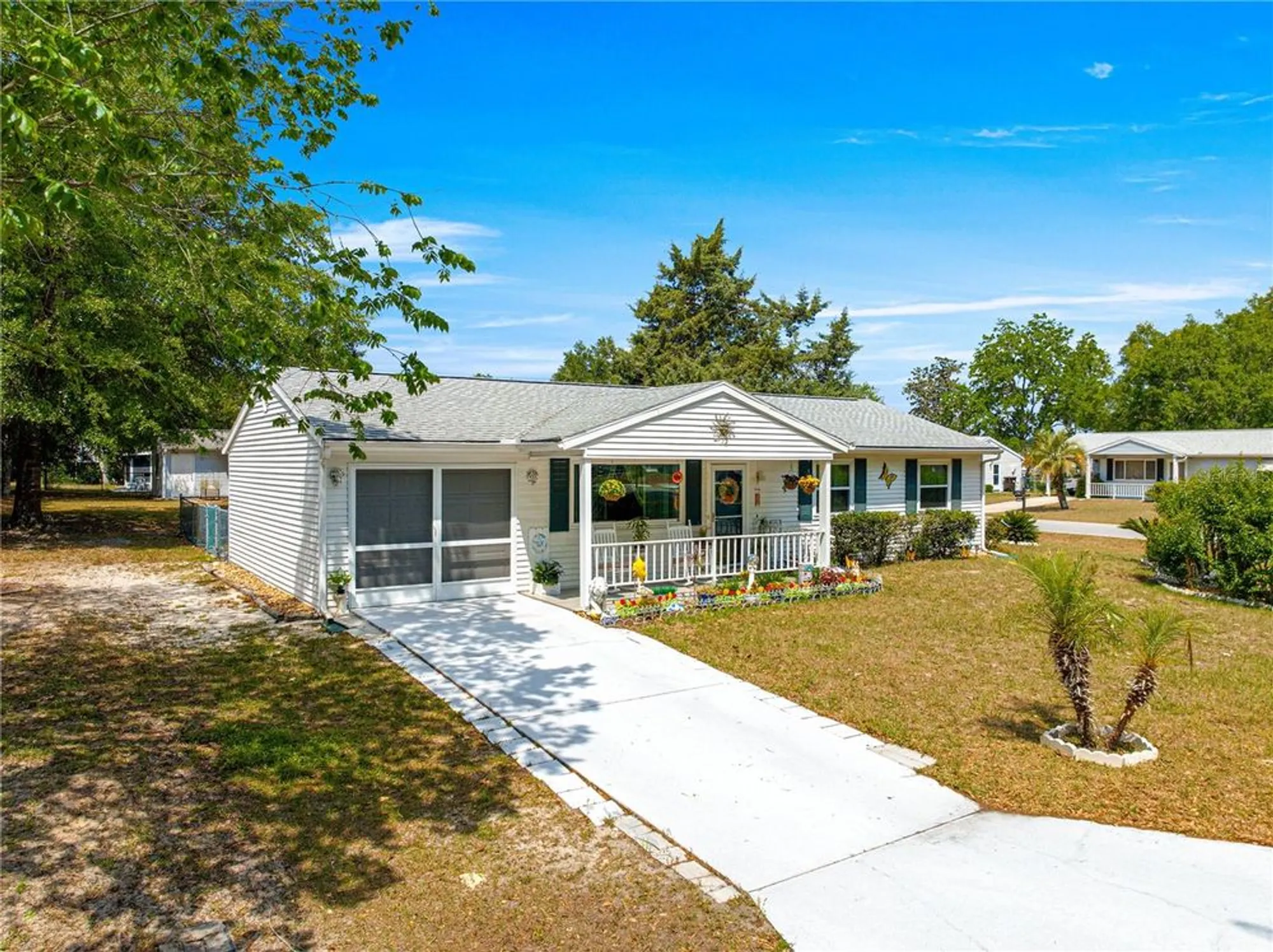 Property Slideshow image 5 of 62 | 10824 sw 90th ter, Ocala, FL, 34481