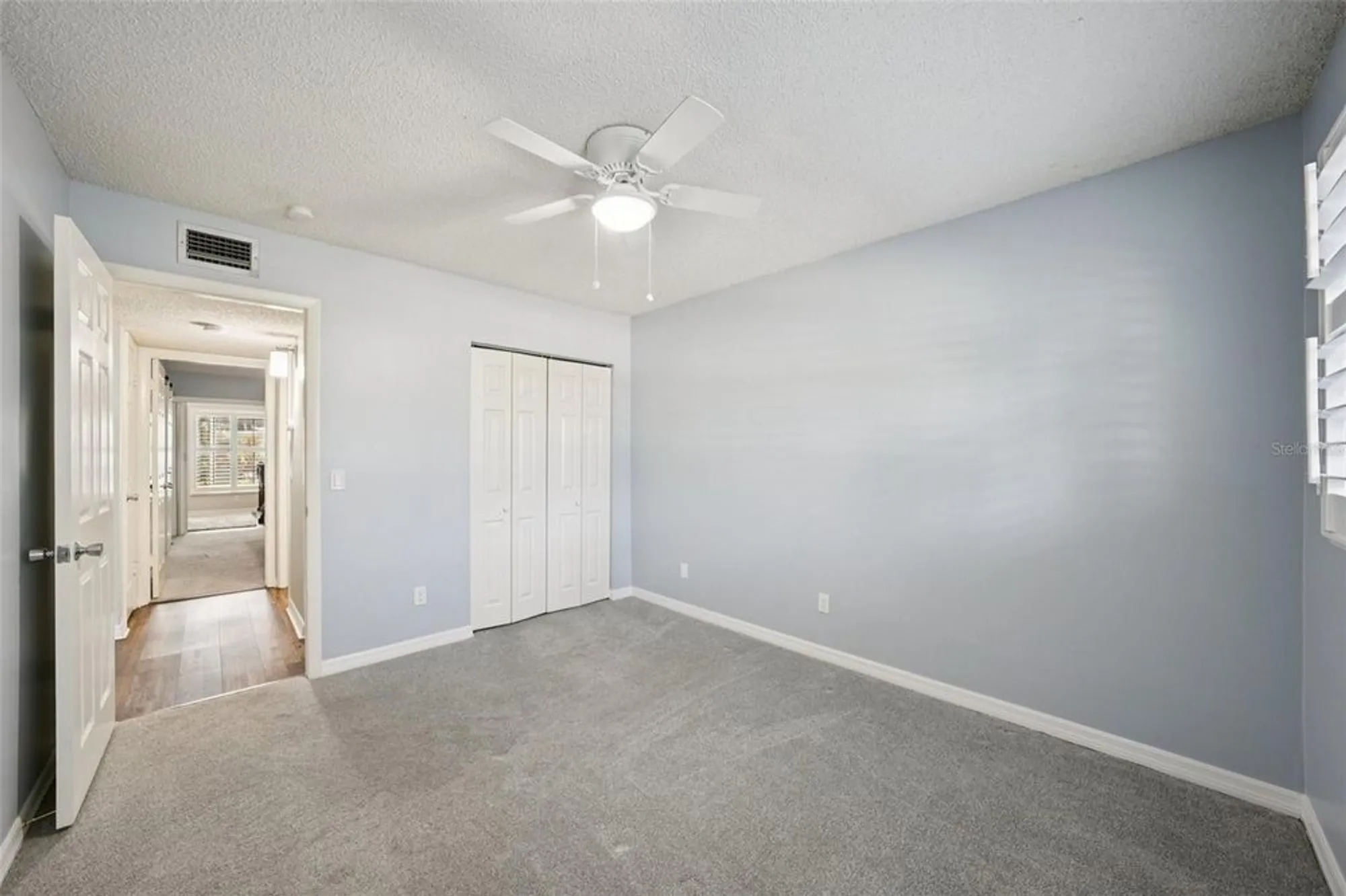 Property Slideshow image 23 of 46 | 2255 philippine dr 9, Clearwater, FL, 33763