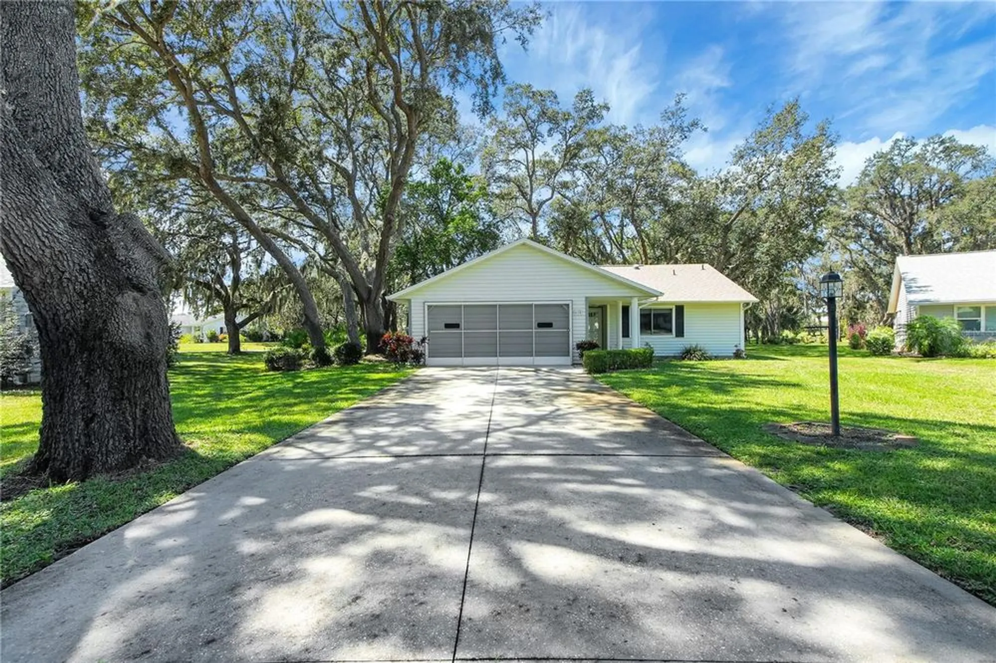 Property Slideshow image 7 of 63 | 610 fannich ct, Leesburg, FL, 34788