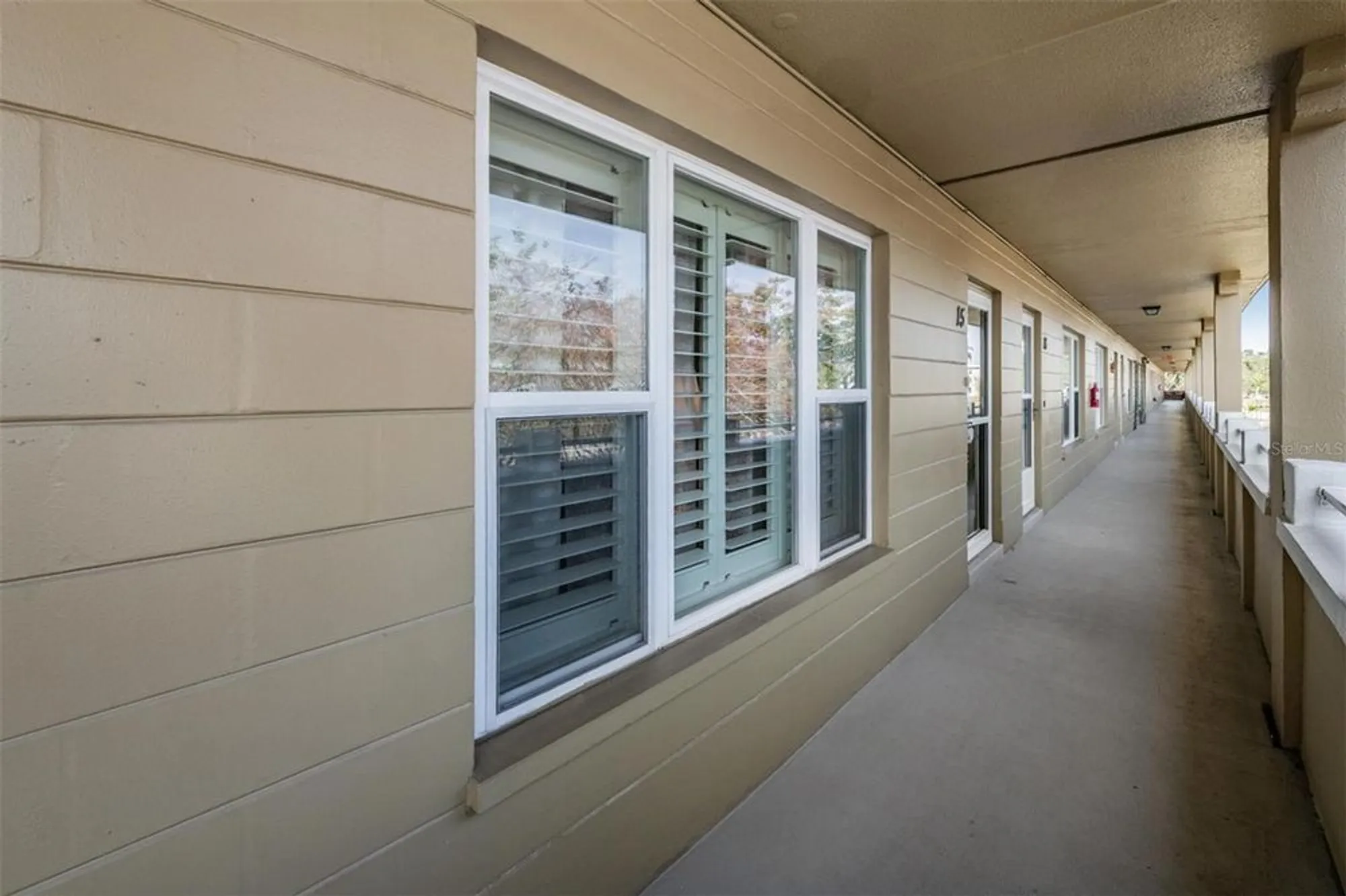 Property Slideshow image 19 of 46 | 2000 world parkway blvd apt 15, Clearwater, FL, 33763