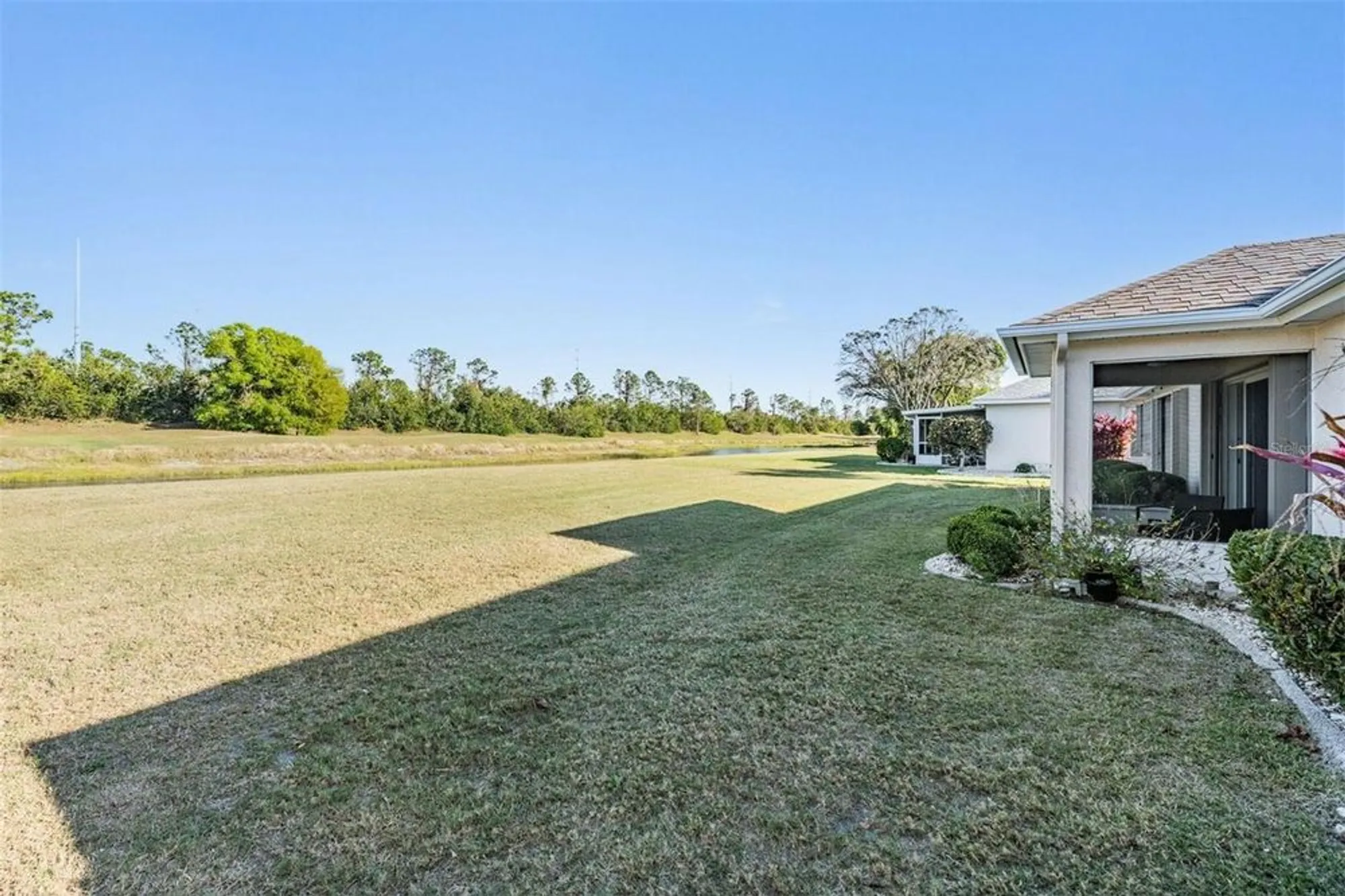 Property Slideshow image 26 of 62 | 2335 e del webb blvd, Sun City Center, FL, 33573