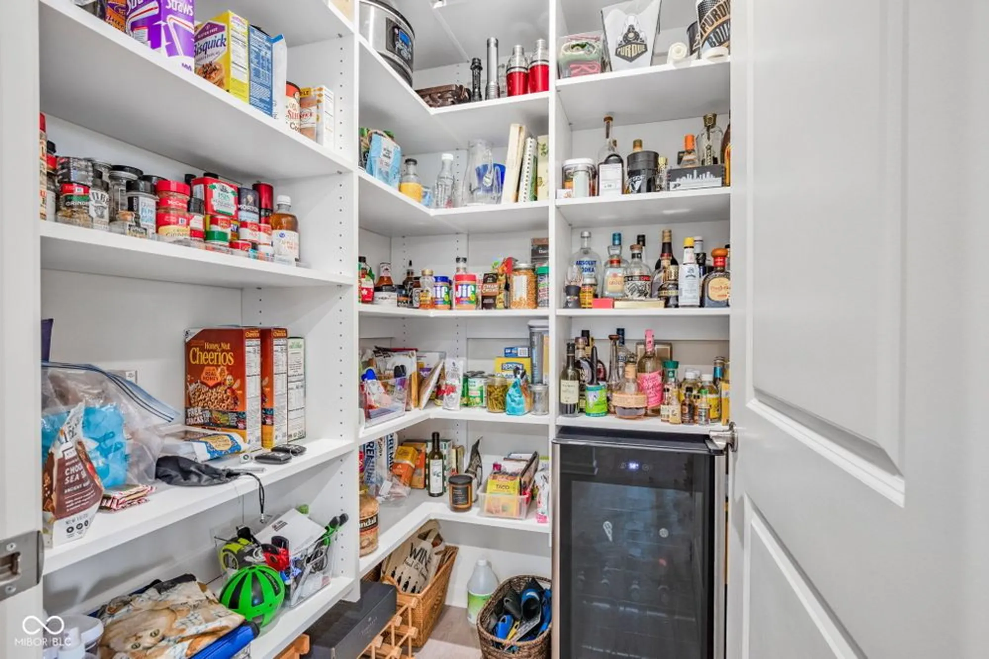 Property Slideshow image 48 of 73 | 2635 ruffian dr, Westfield, IN, 46074