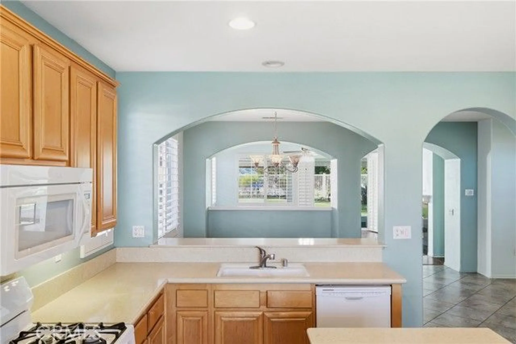 Property Slideshow image 23 of 38 | 39320 beringer dr, Murrieta, CA, 92563