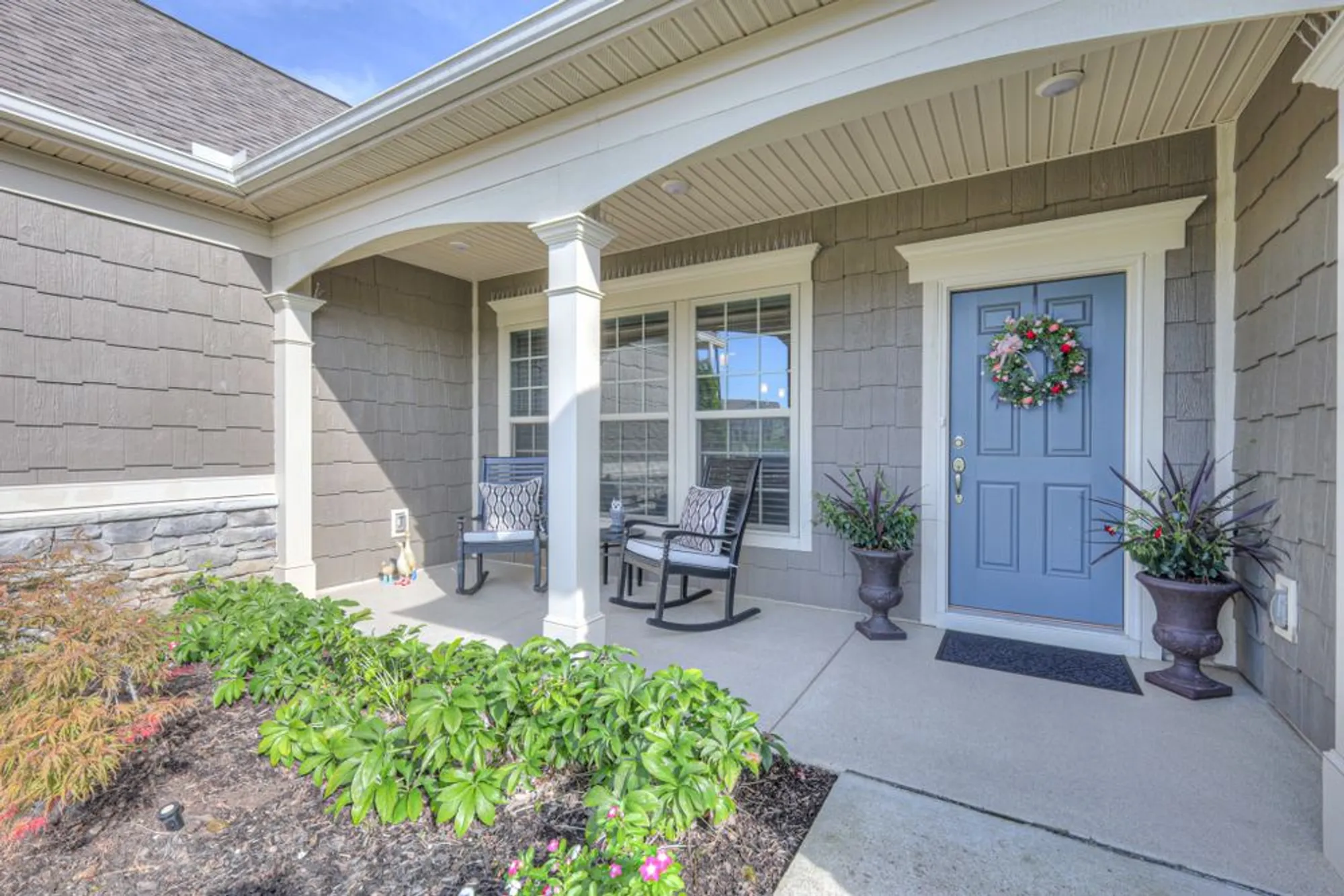 Property Slideshow image 5 of 74 | 2124 loudon hl, Spring Hill, TN, 37174