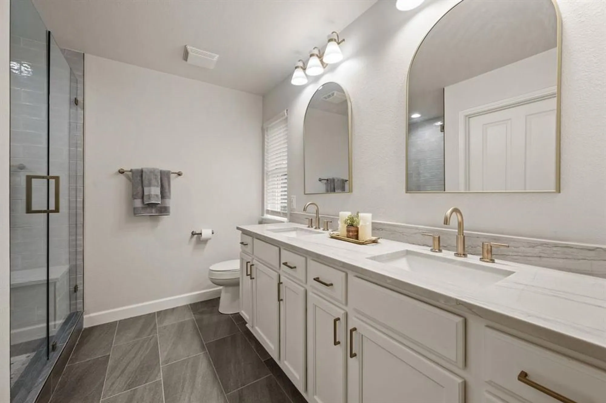 Property Slideshow image 20 of 40 | 7863 whirlwind dr, Frisco, TX, 75036