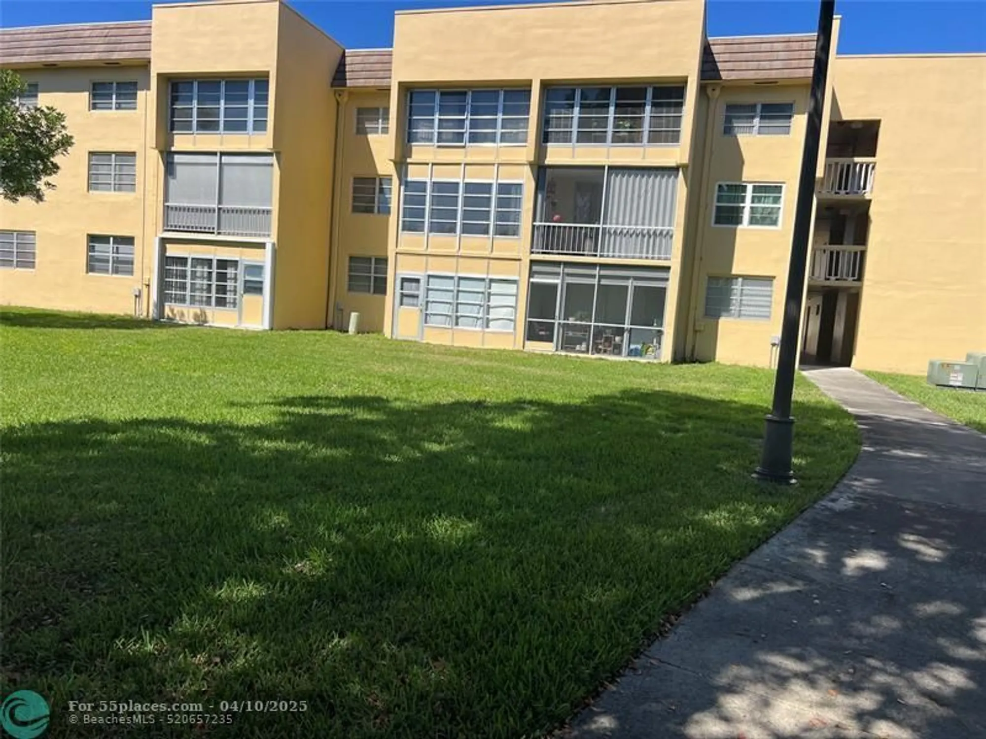 Property Slideshow image 24 of 36 | 5750 nw 64th ave 208, Tamarac, FL, 33319