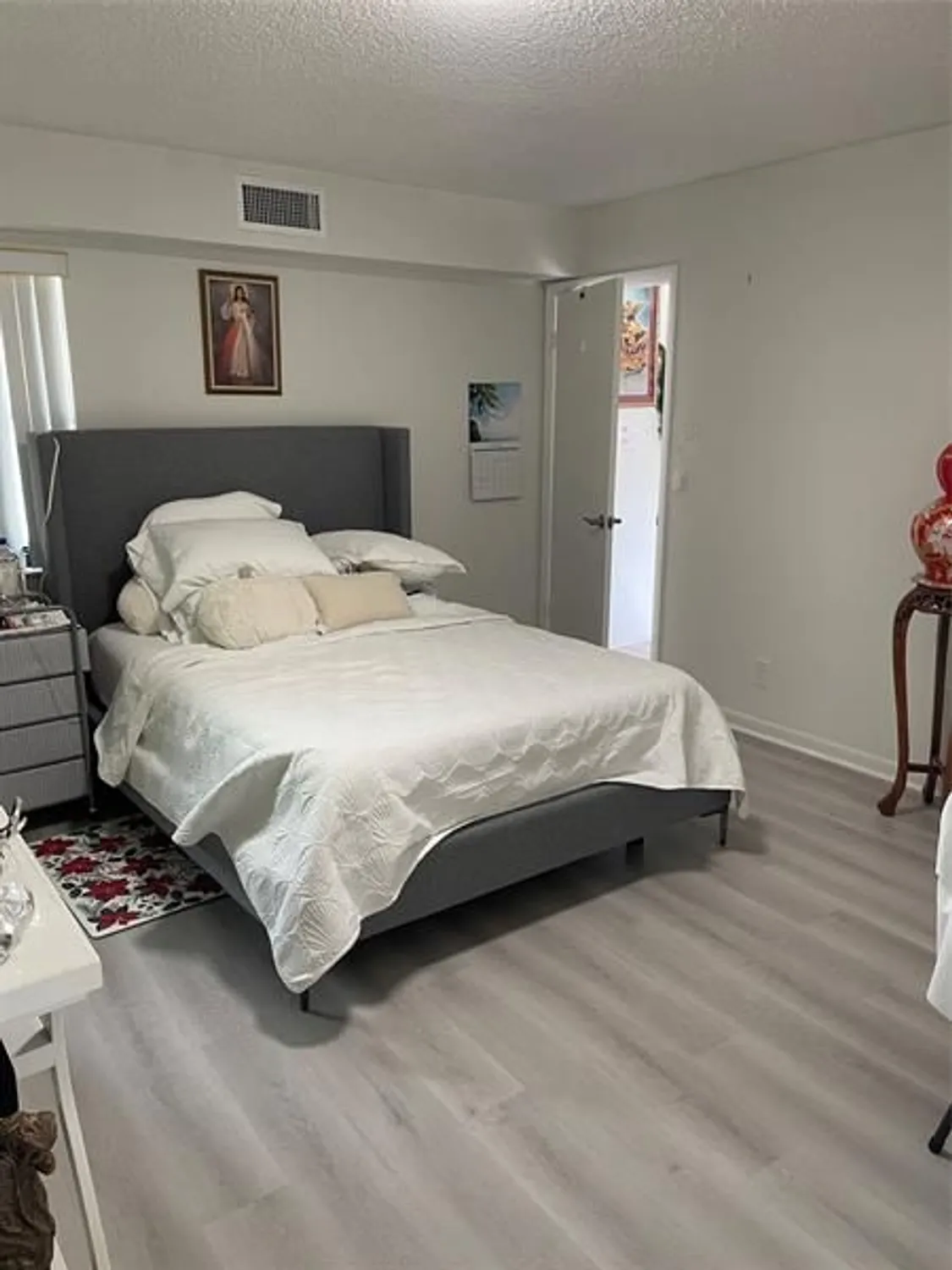 Property Slideshow image 10 of 25 | 140 capri c # 140, Delray Beach, FL, 33484