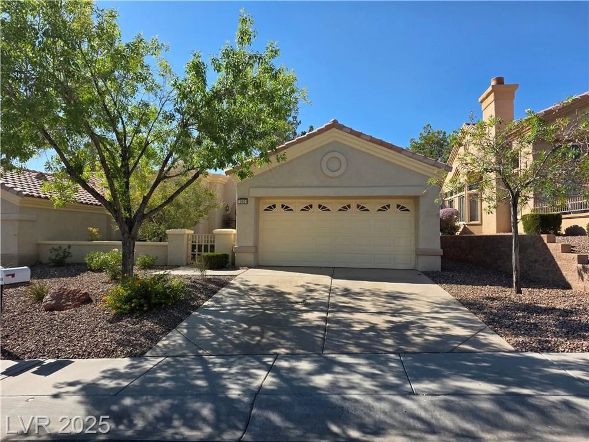 Property Slideshow image 1 of 42 | 10409 snyder ave, Las Vegas, NV, 89134