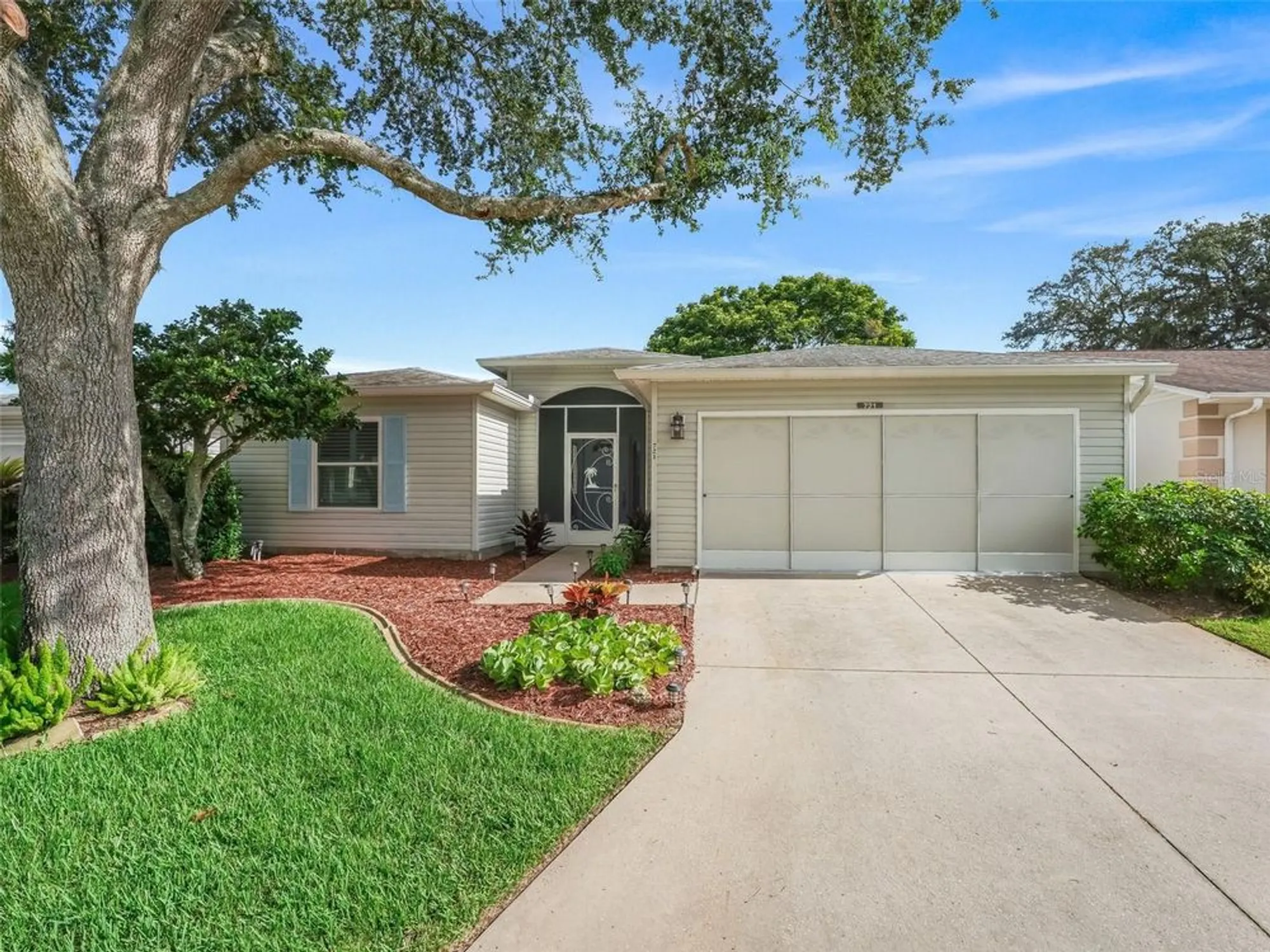 Property Slideshow image 1 of 30 | 721 timbercrest dr, Leesburg, FL, 34748