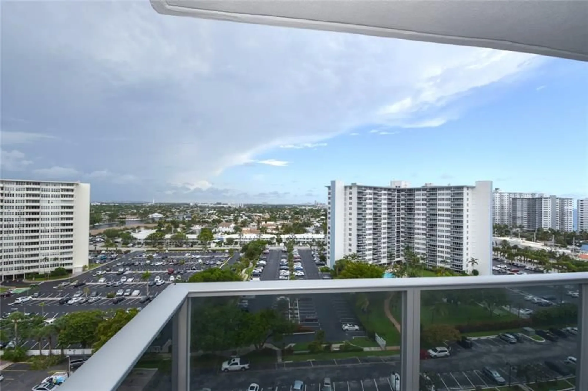 Property Slideshow image 20 of 38 | 3333 ne 34th st 1402, Fort Lauderdale, FL, 33308