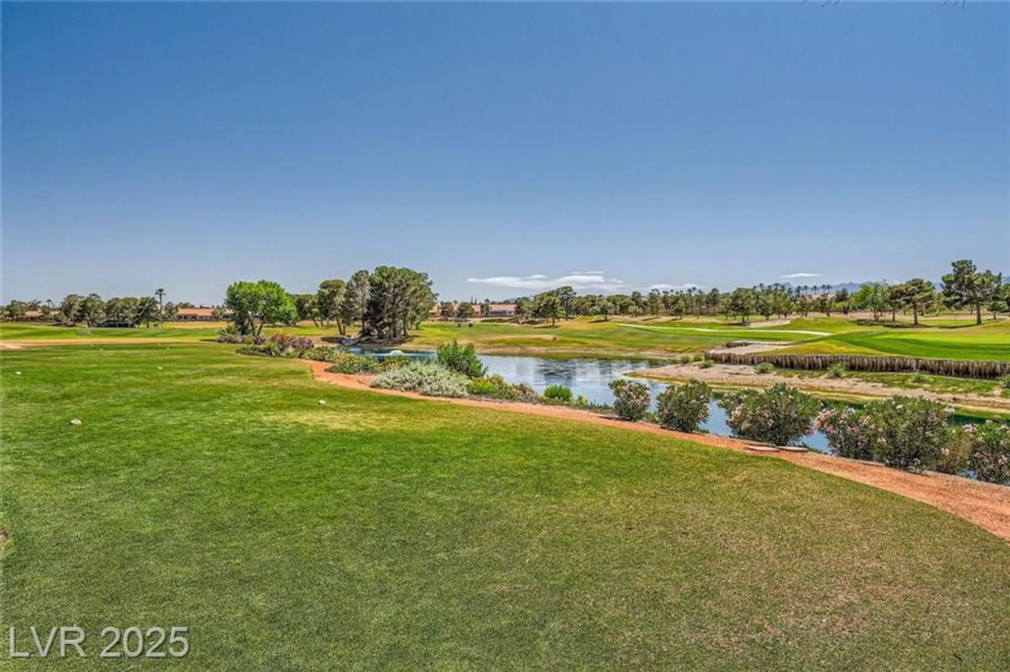 Property Slideshow image 3 of 53 | 9024 starmount dr, Las Vegas, NV, 89134