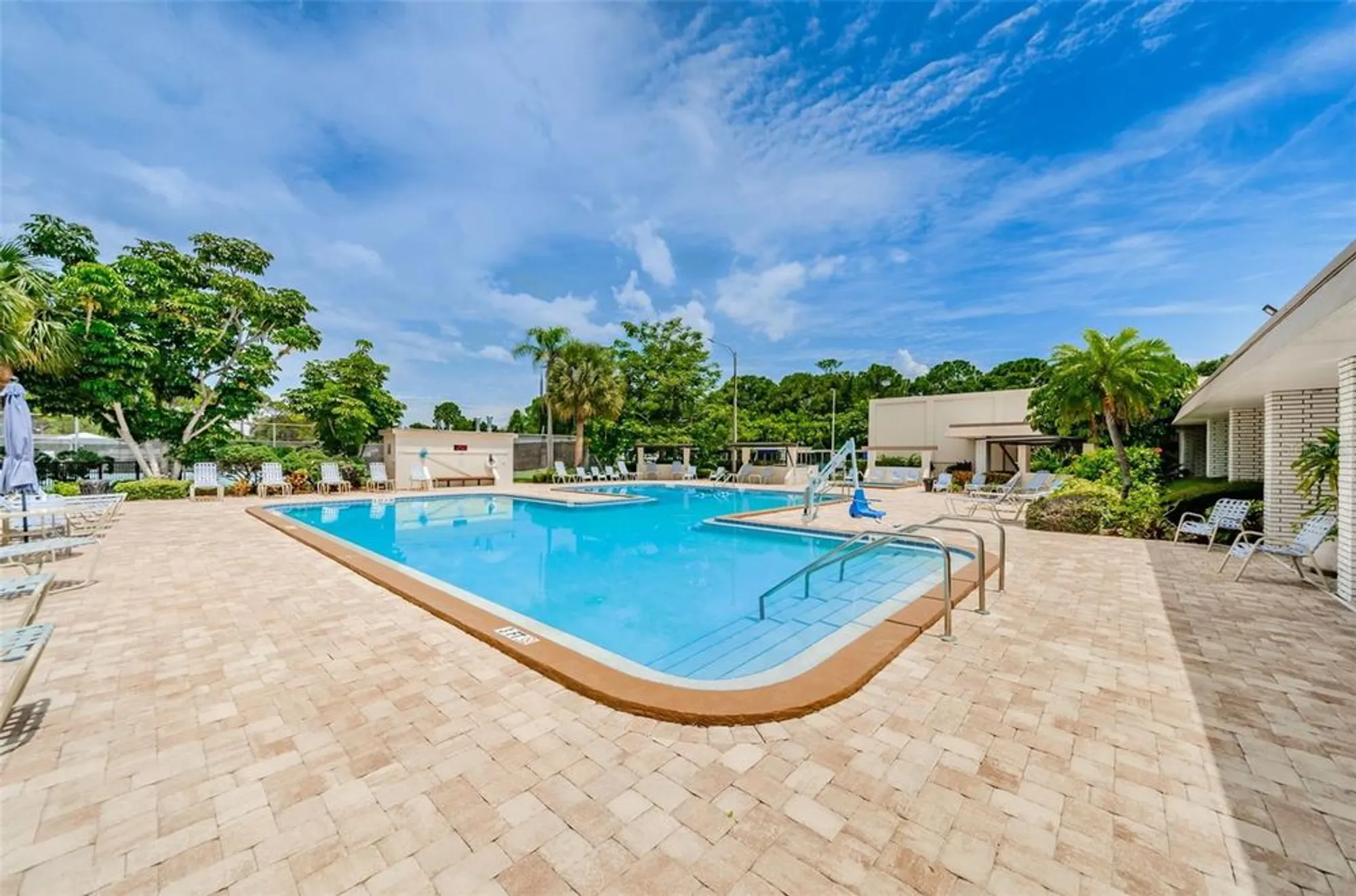 Property Slideshow image 45 of 64 | 5660 80th st n unit b106, St Petersburg, FL, 33709