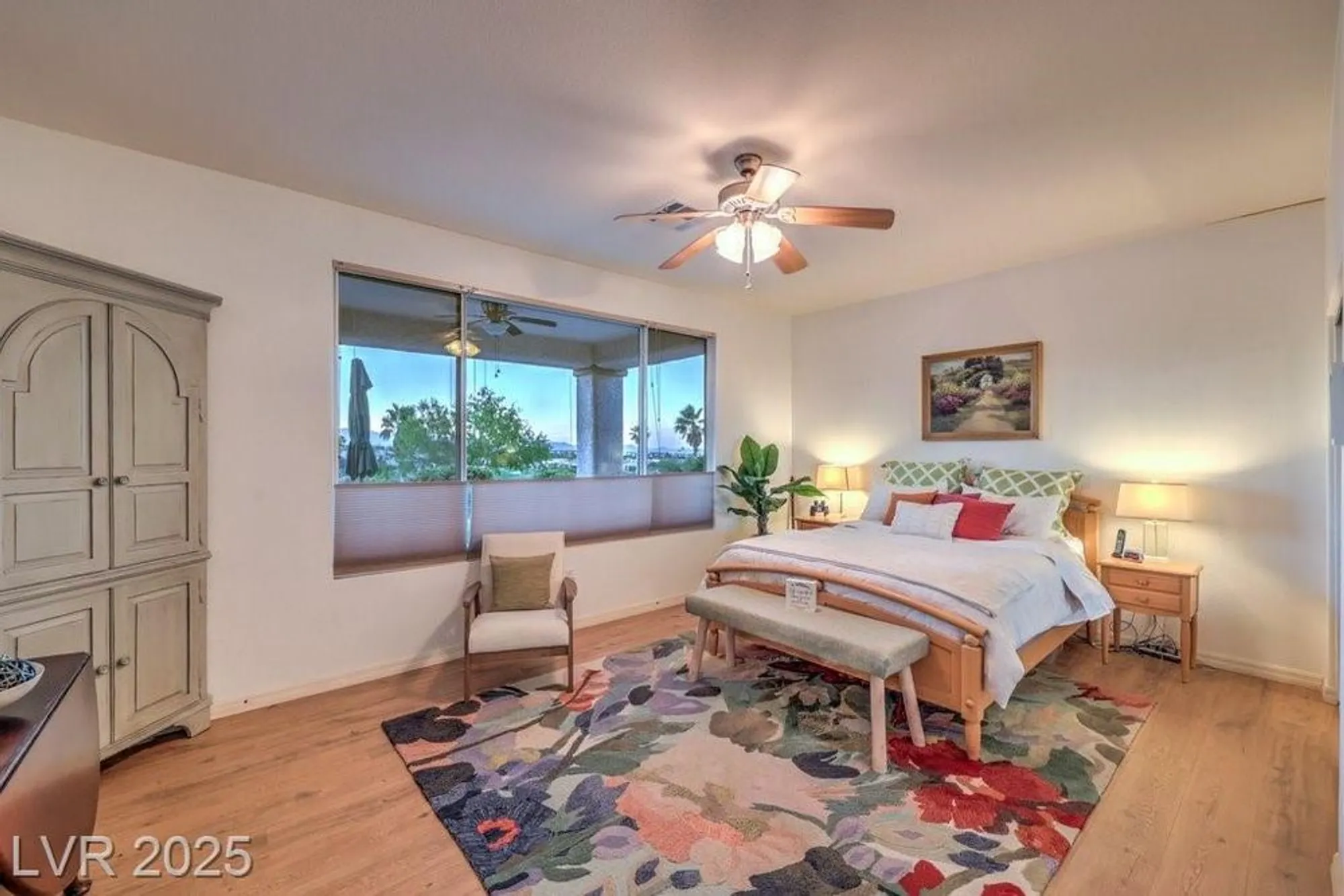 Property Slideshow image 9 of 39 | 10536 abisso dr, Las Vegas, NV, 89135