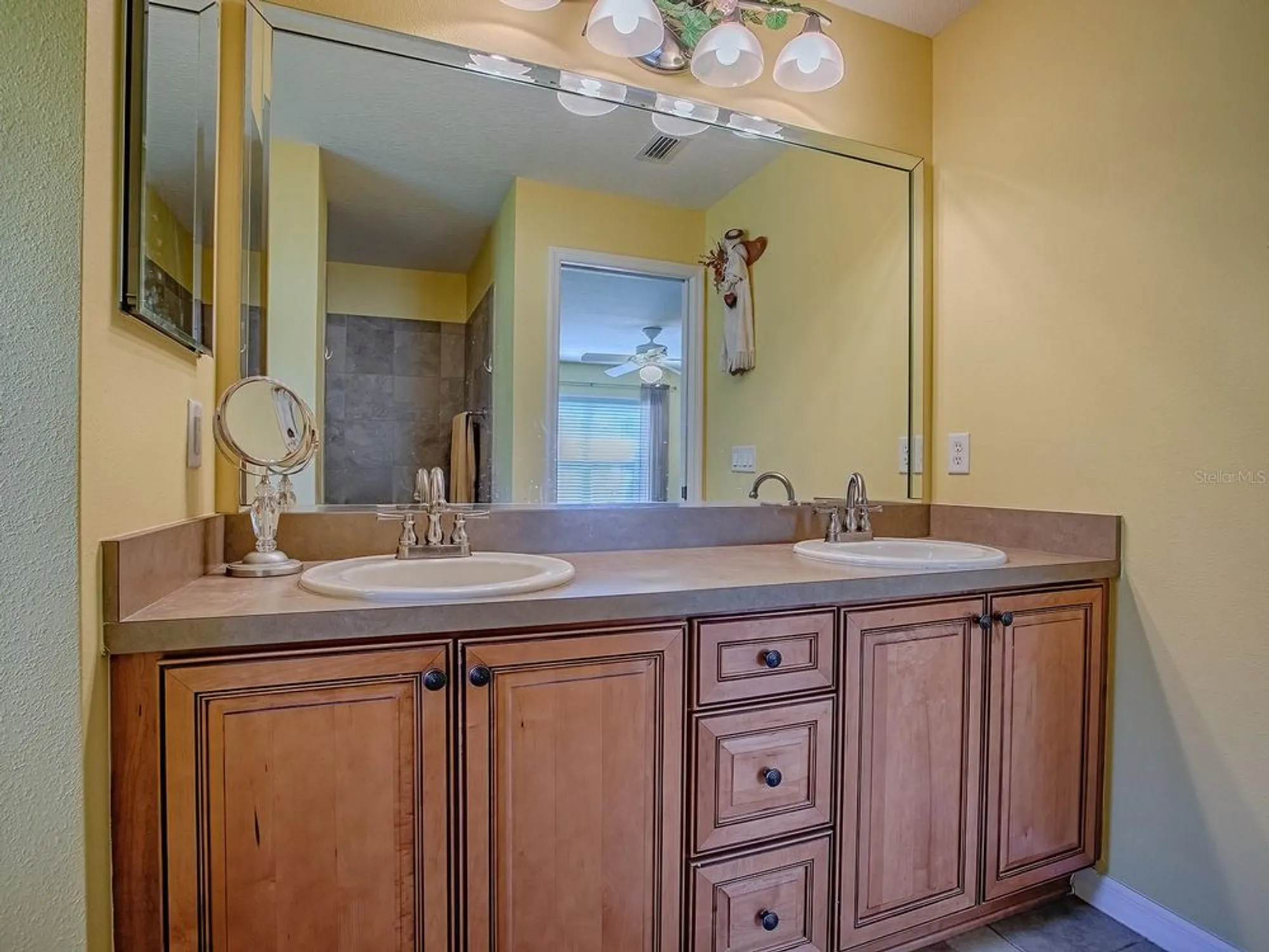 Property Slideshow image 31 of 43 | 1675 westminster ct, The Villages, FL, 32162