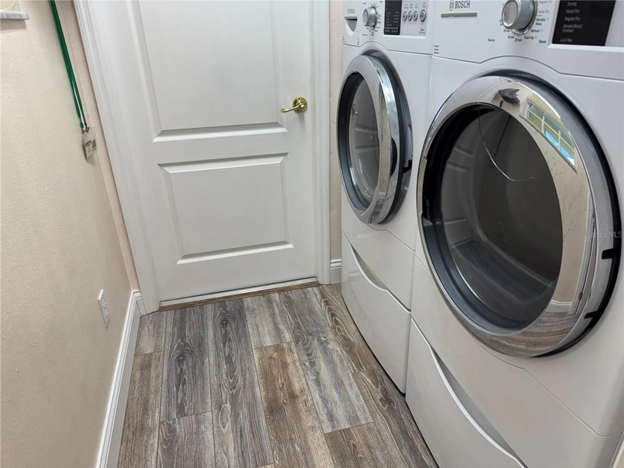 Property Slideshow image 27 of 52 | 3709 fairfield dr, Clermont, FL, 34711