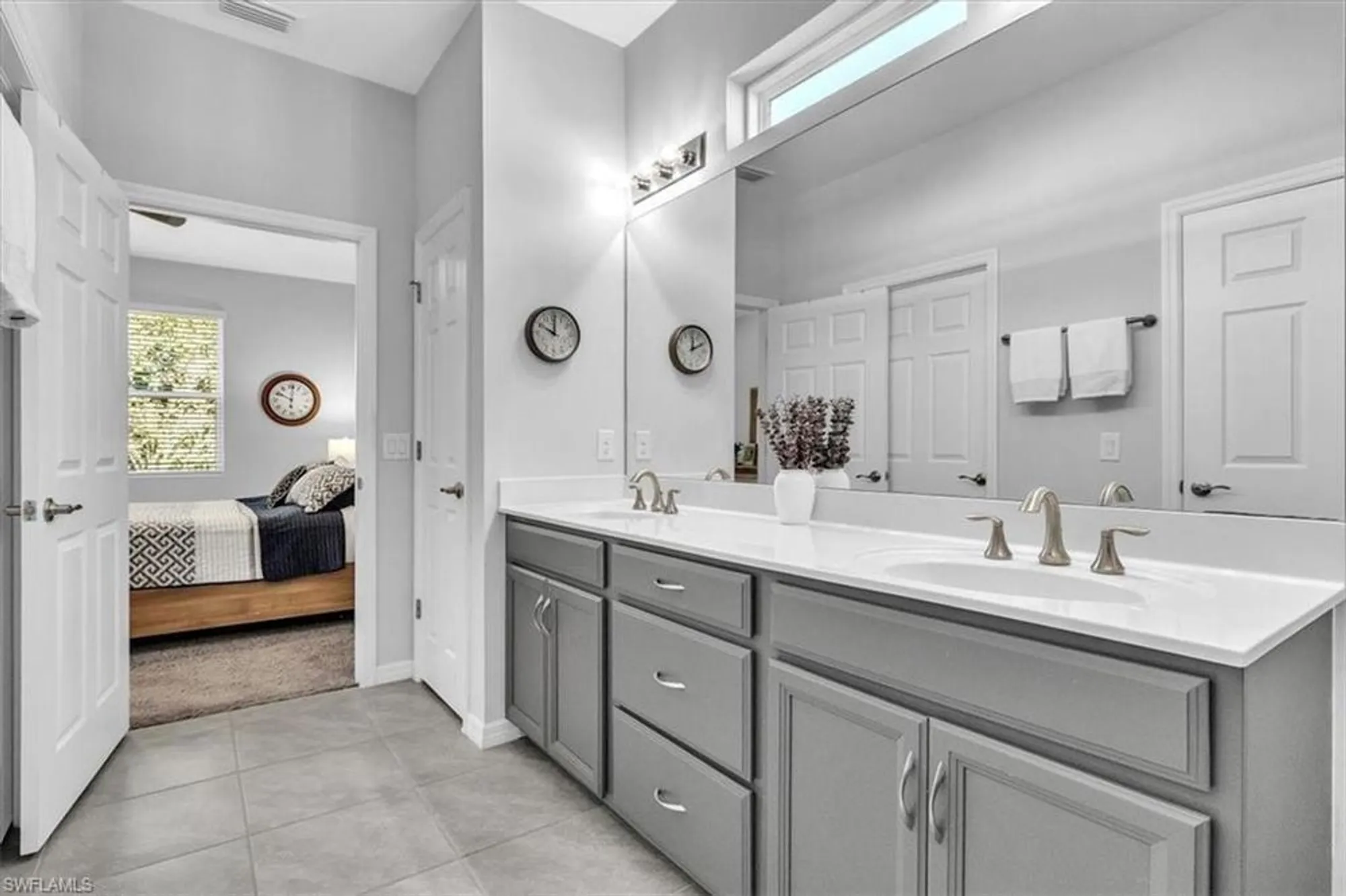 Property Slideshow image 19 of 49 | 2155 summersweet dr, Alva, FL, 33920