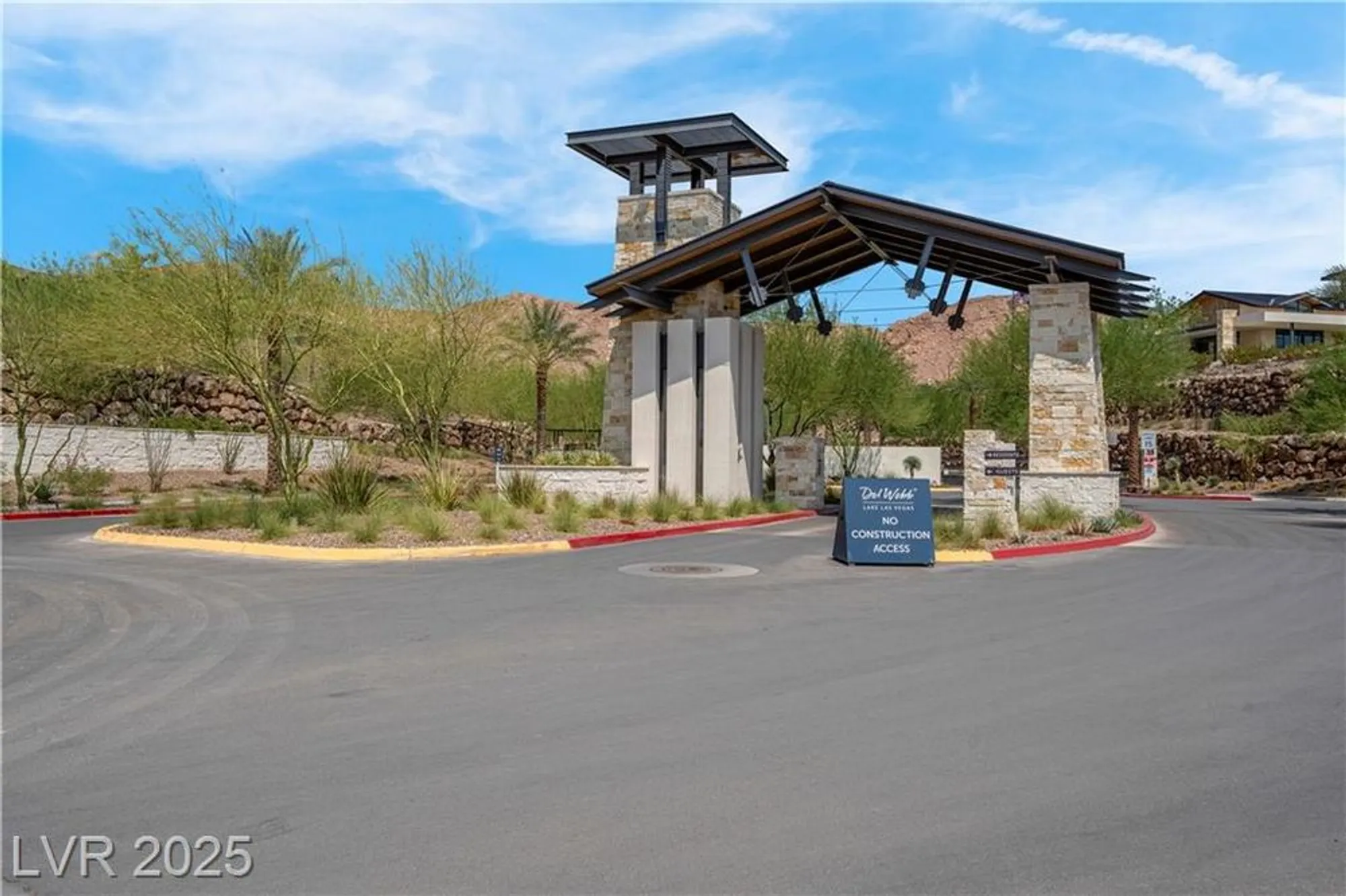 Property Slideshow image 55 of 69 | 124 lake oasis st, Henderson, NV, 89011