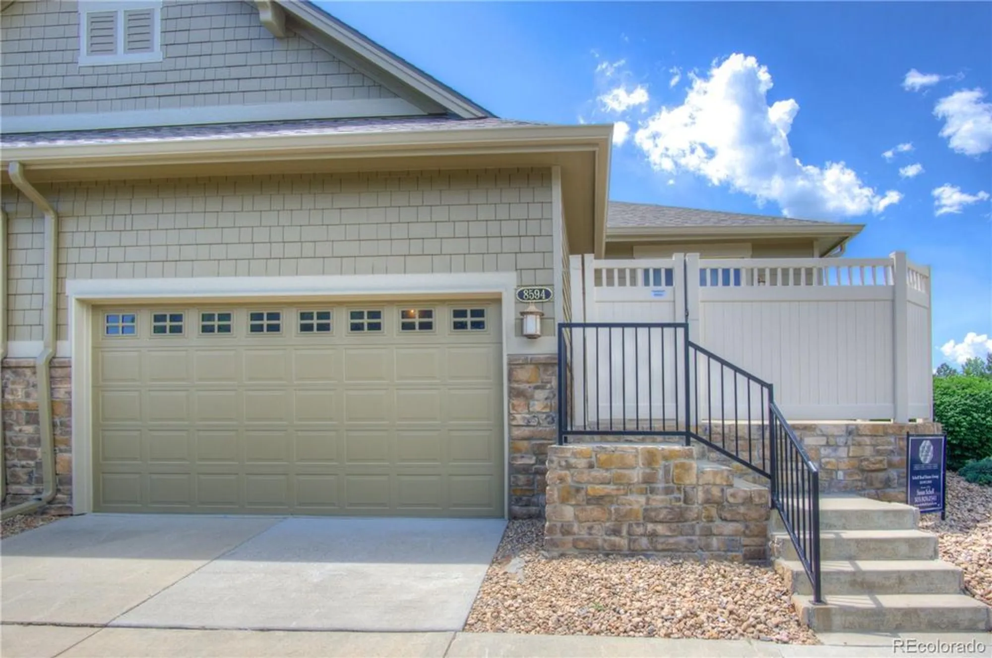 Property Slideshow image 44 of 49 | 8594 w quarto ave, Littleton, CO, 80128