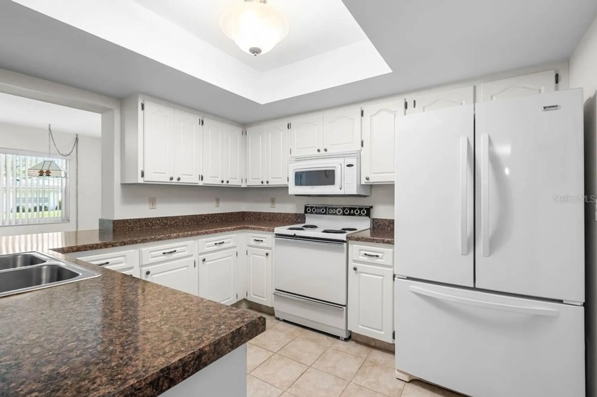 Property Slideshow image 12 of 50 | 2109 harleston pl # 2109, Sun City Center, FL, 33573