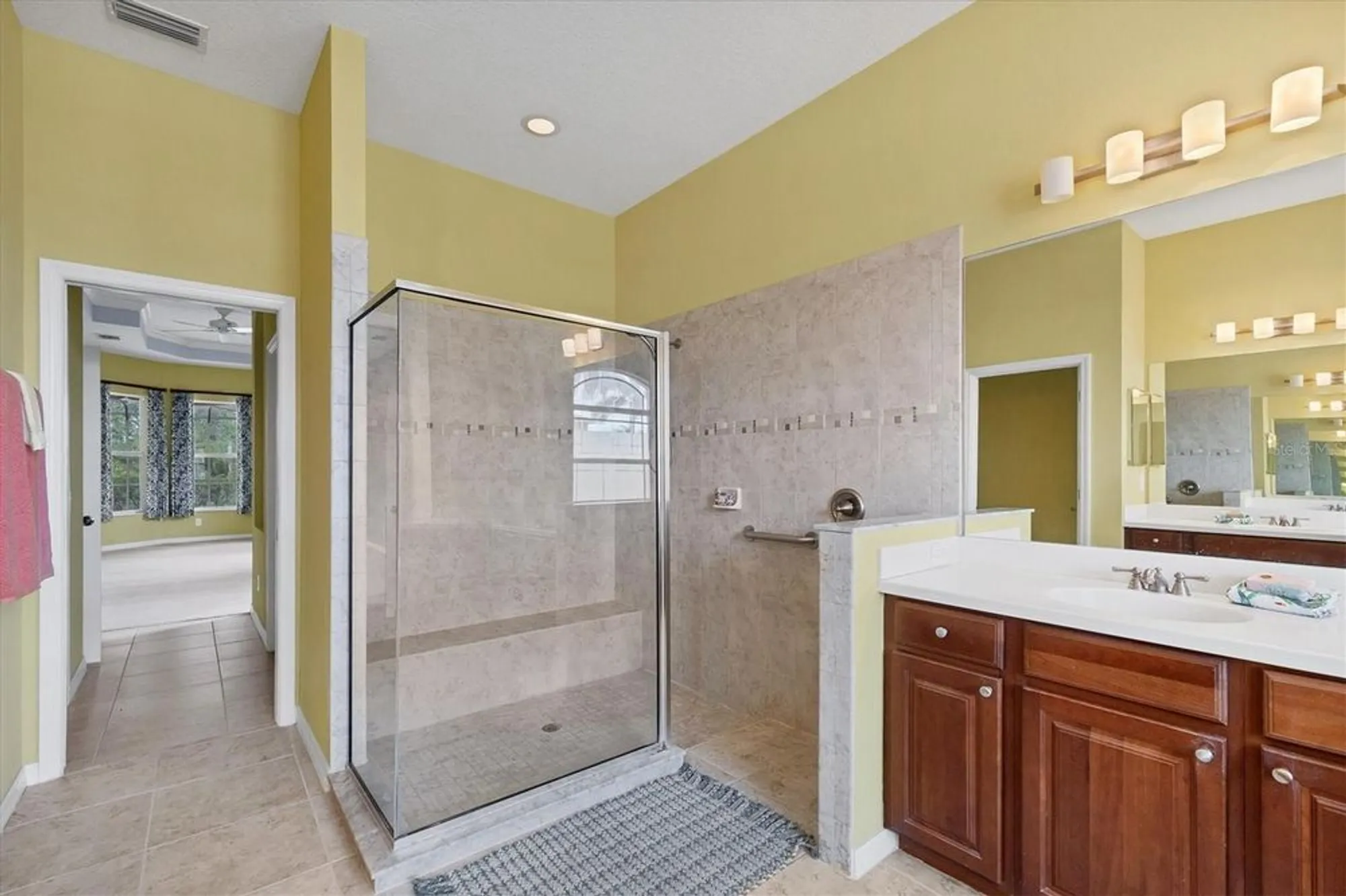 Property Slideshow image 21 of 70 | 1241 creek nine dr, North Port, FL, 34291