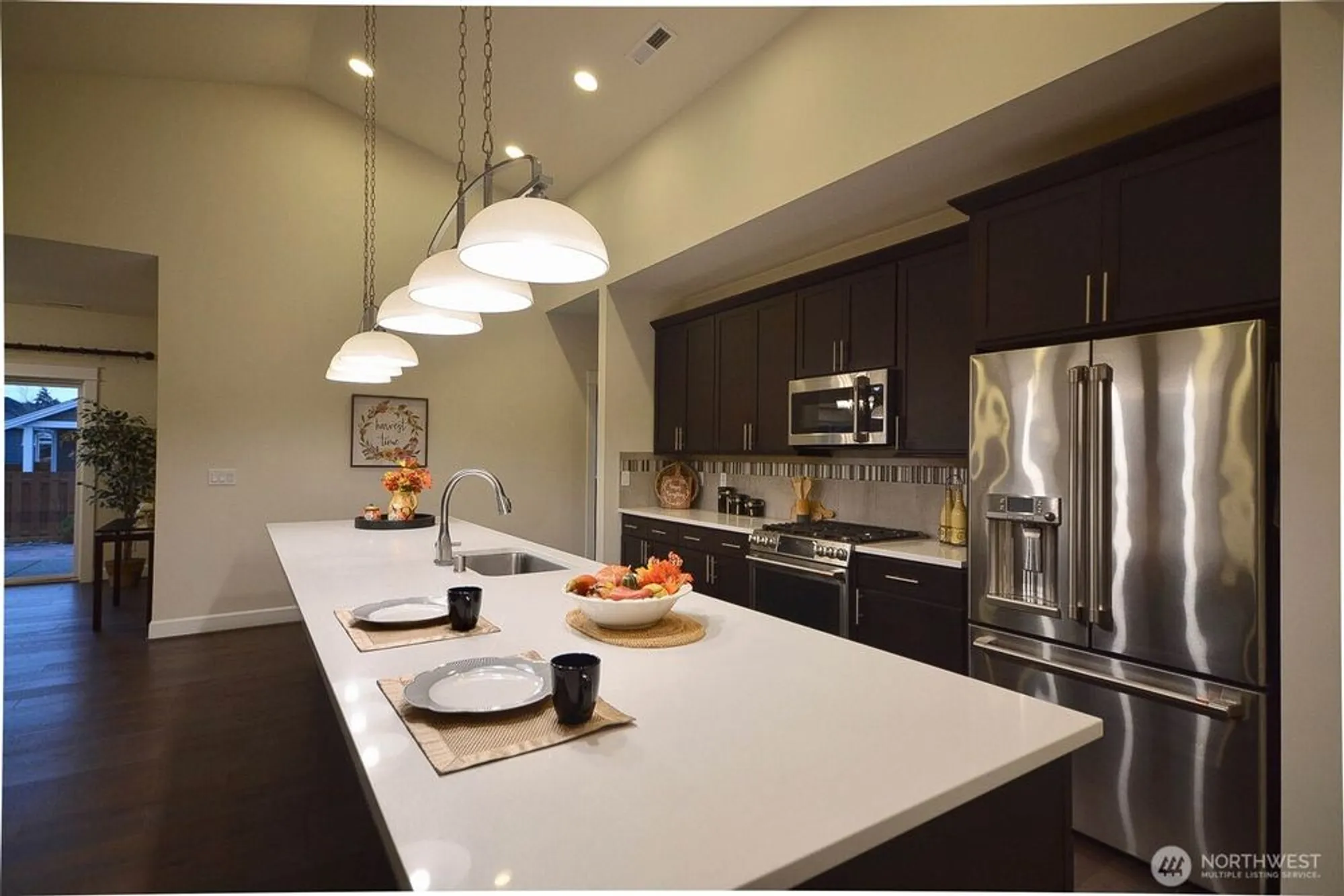 Property Slideshow image 12 of 40 | 3310 okanogan ct, Lacey, WA, 98513