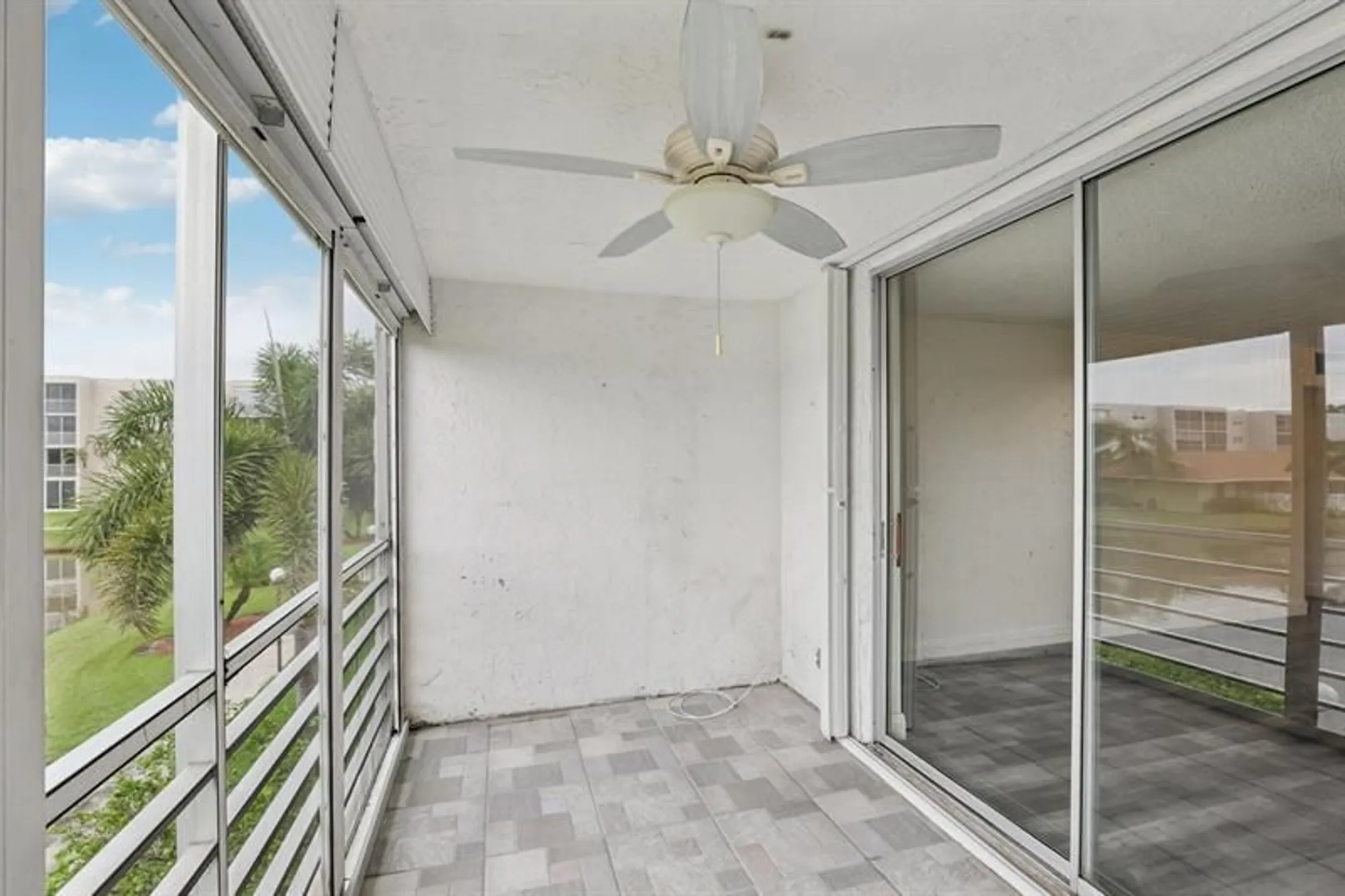 Property Slideshow image 34 of 39 | 1024 se 4th ave 204, Dania Beach, FL, 33004