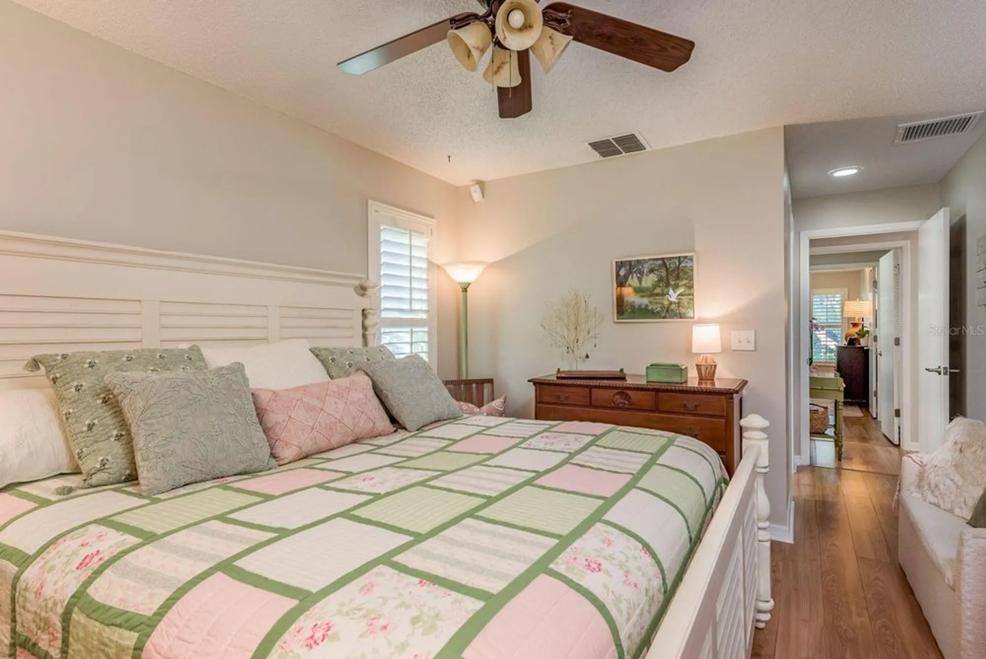 Property Slideshow image 26 of 57 | 3184 brunswick cir, Palm Harbor, FL, 34684