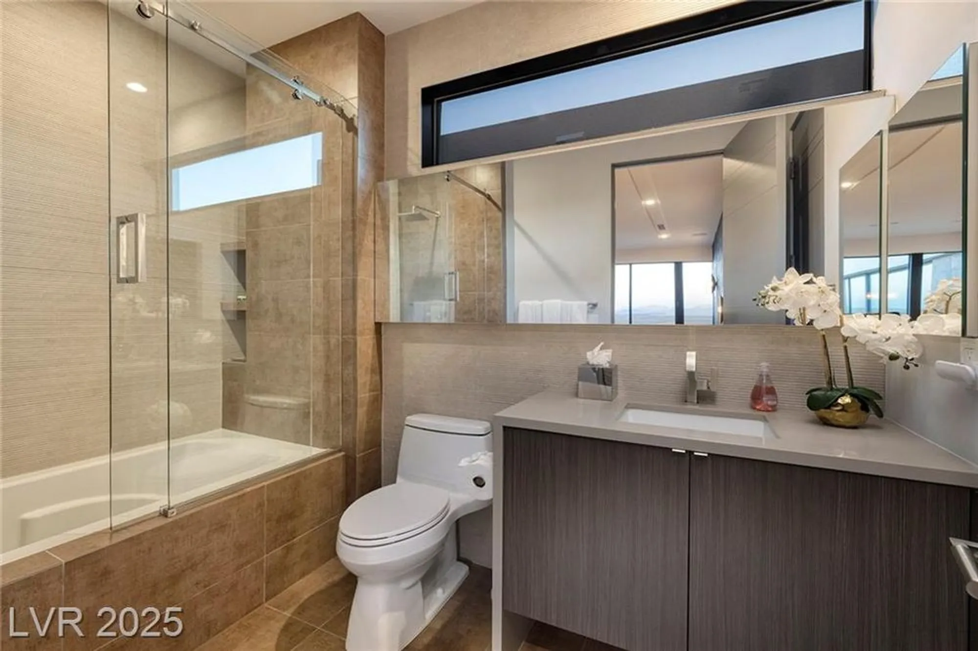 Property Slideshow image 41 of 70 | 32 highland cove ln, Henderson, NV, 89011