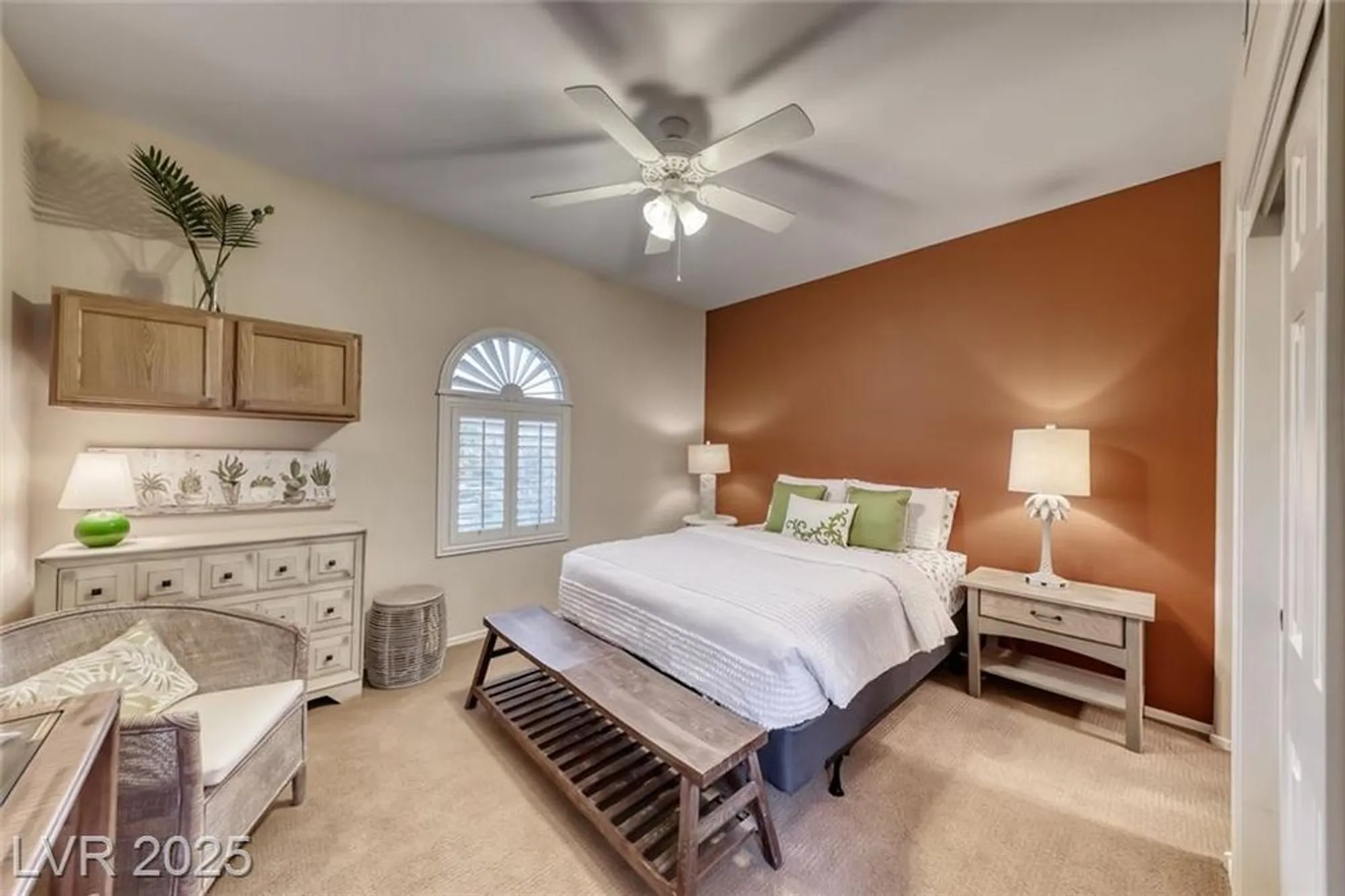 Property Slideshow image 37 of 66 | 2470 bedford park dr, Henderson, NV, 89052