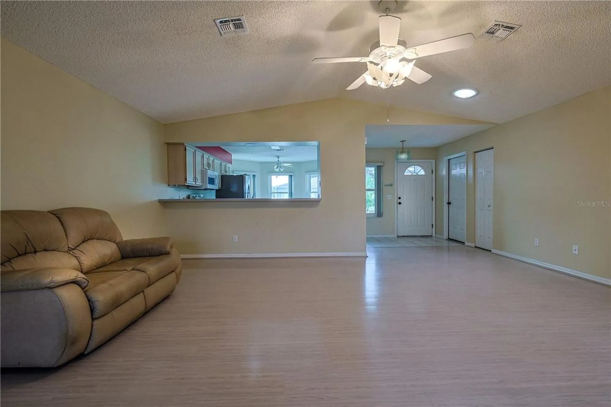 Property Slideshow image 10 of 30 | 32716 westwood loop, Leesburg, FL, 34748