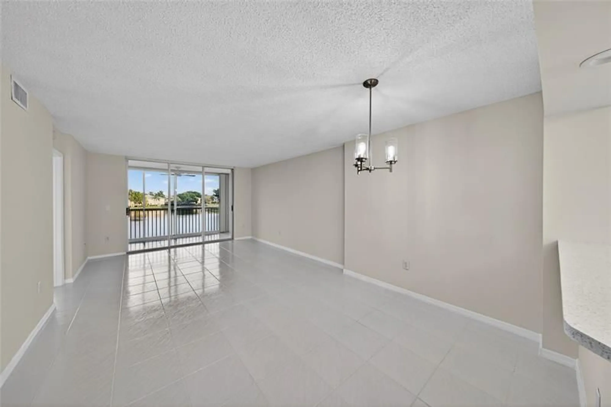 Property Slideshow image 22 of 39 | 7882 trent dr 310, Tamarac, FL, 33321