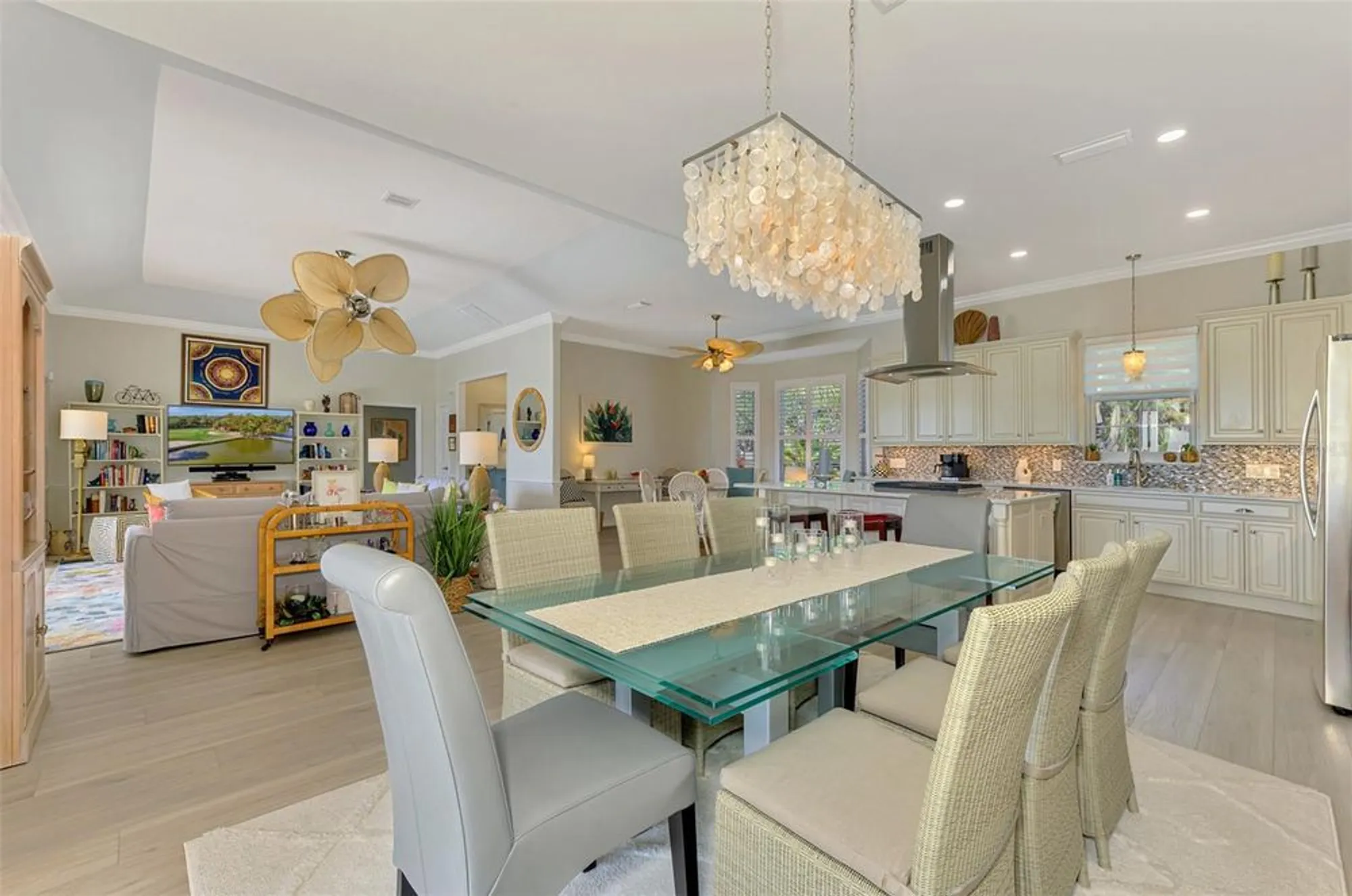 Property Slideshow image 30 of 99 | 15 fairway dr, Englewood, FL, 34223