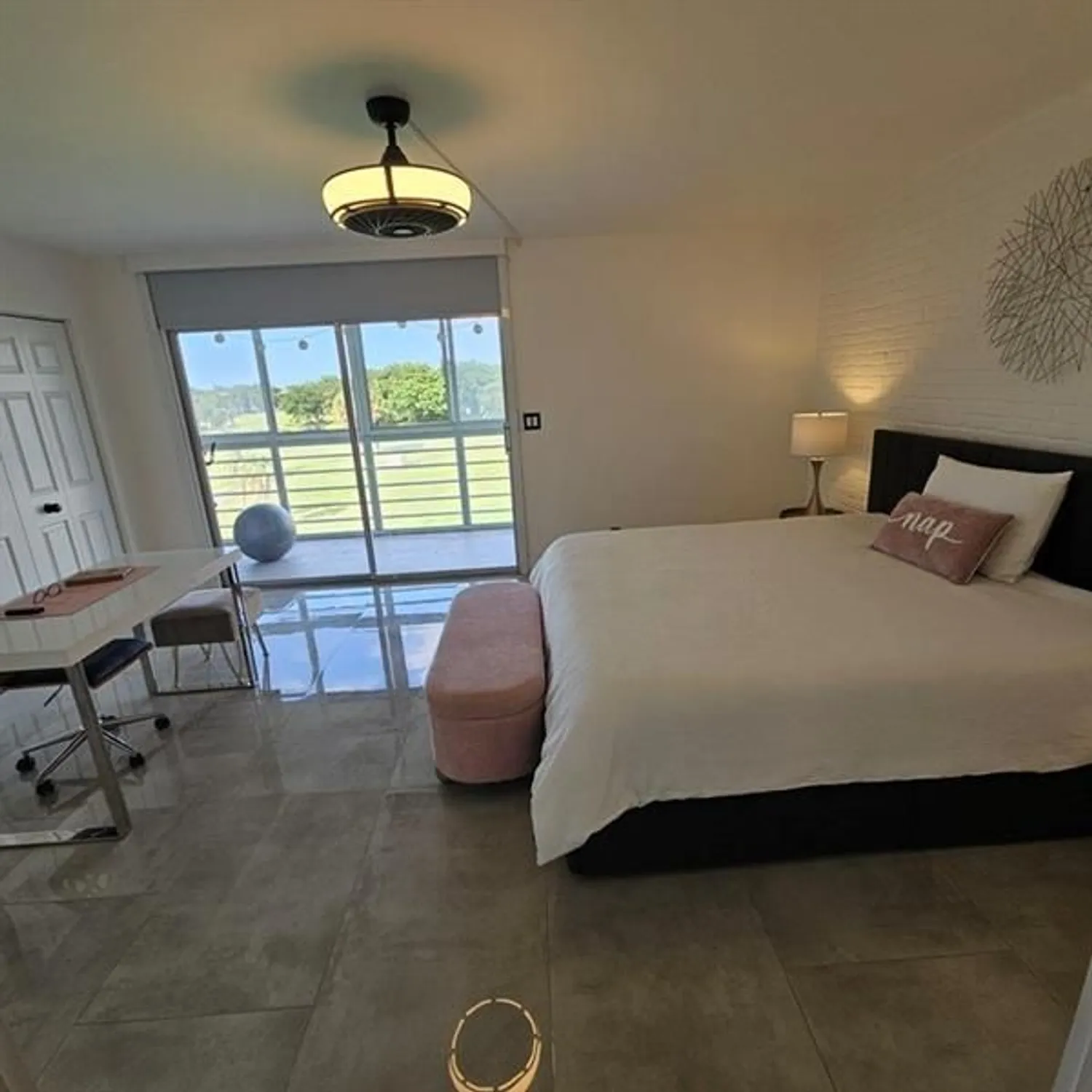 Property Slideshow image 11 of 17 | 4701 martinique dr h4, Coconut Creek, FL, 33066