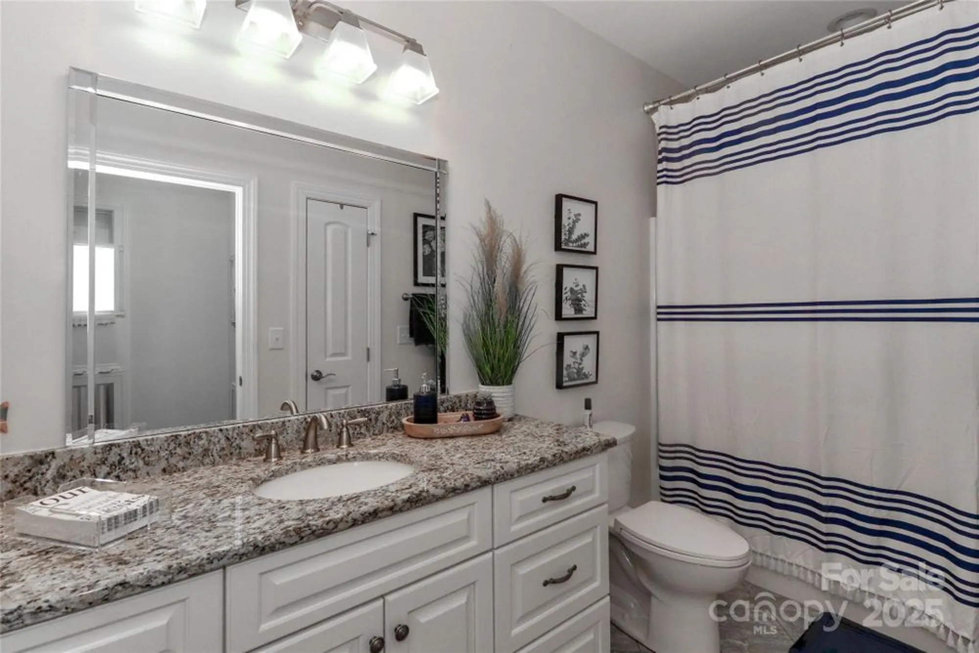 Property Slideshow image 23 of 38 | 8518 christalina ln, Denver, NC, 28037