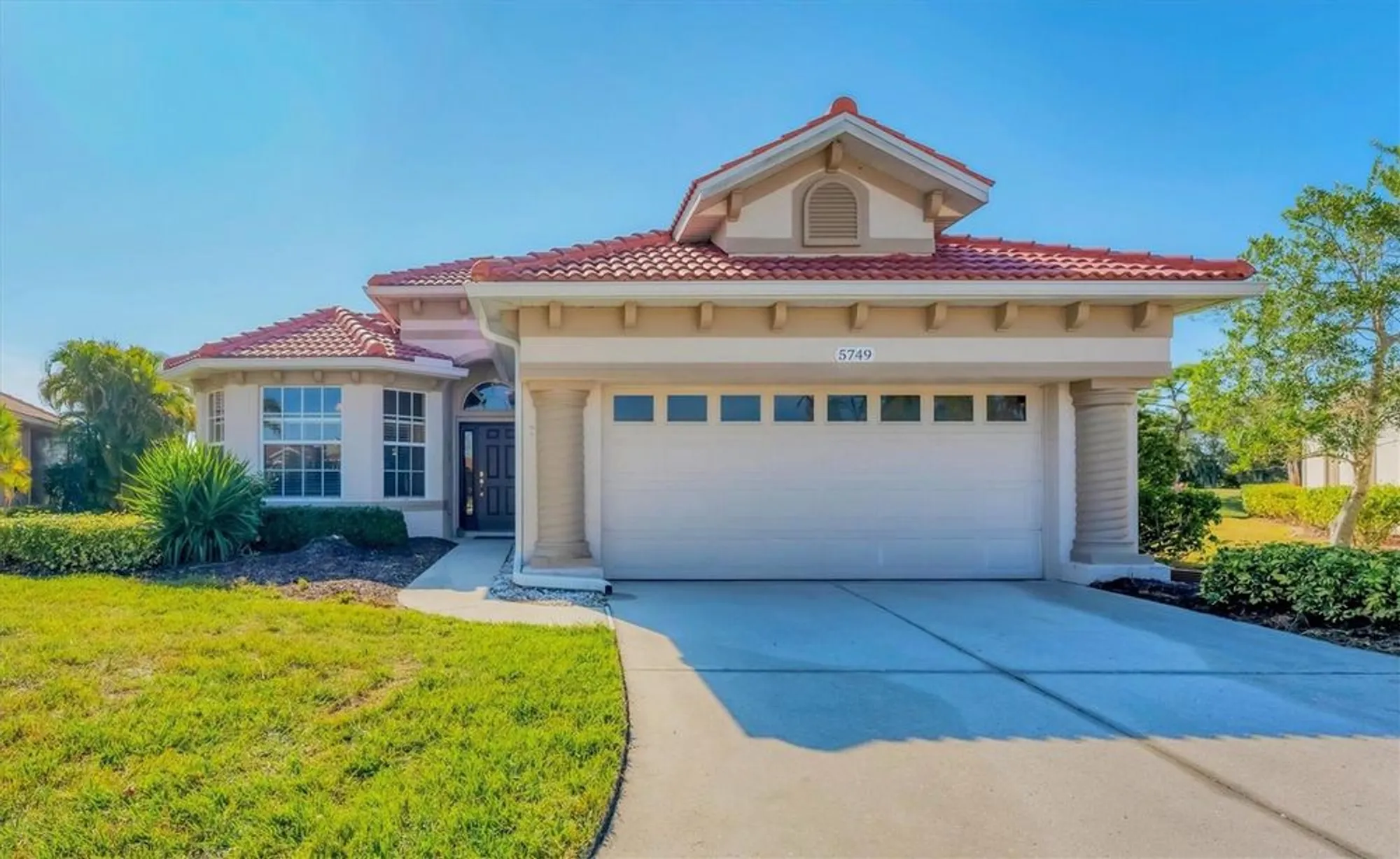 Property Slideshow image 10 of 79 | 5749 white jasmine way, North Port, FL, 34287