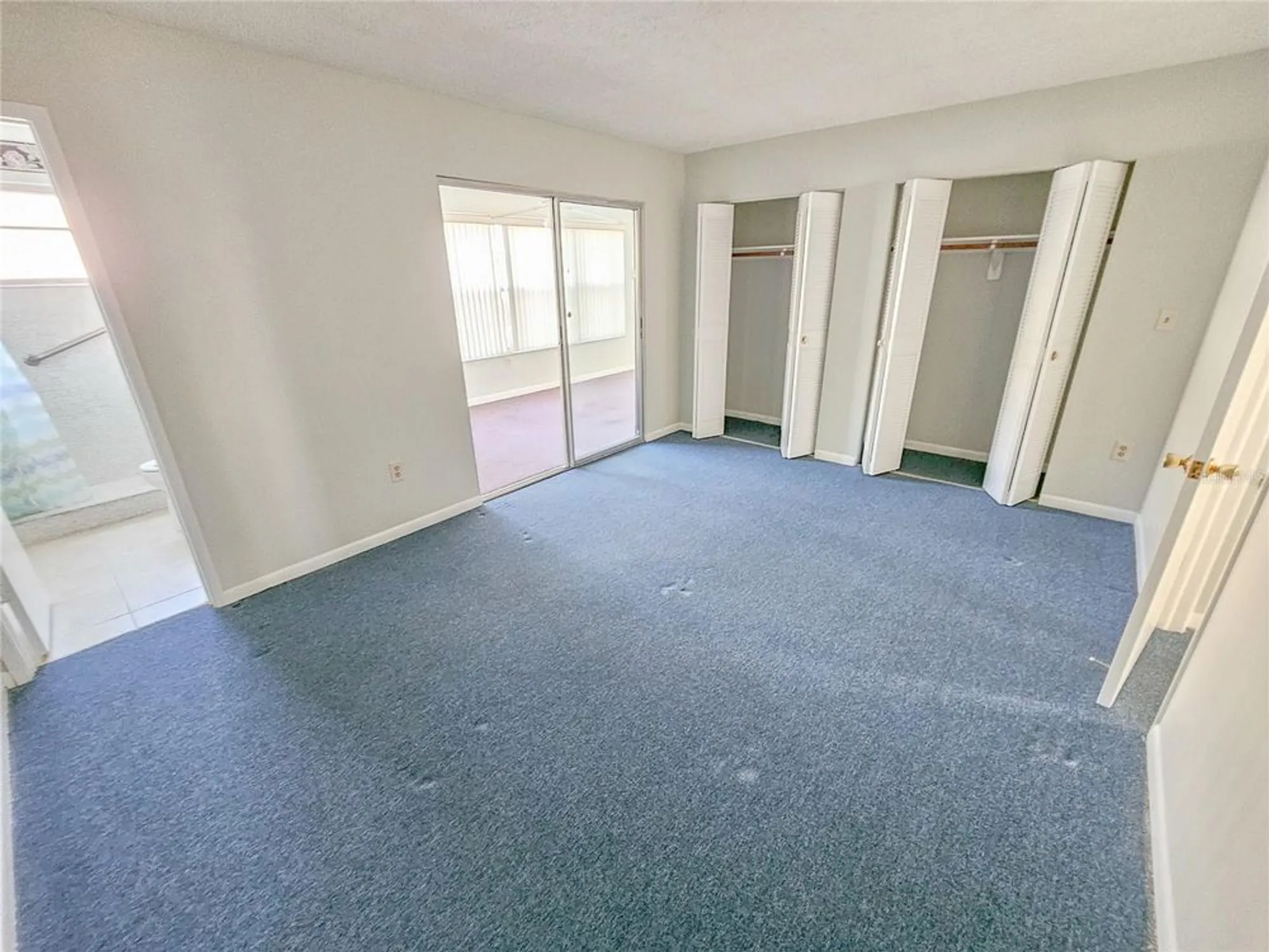 Property Slideshow image 11 of 30 | 3128 59th st 204, Gulfport, FL, 33707