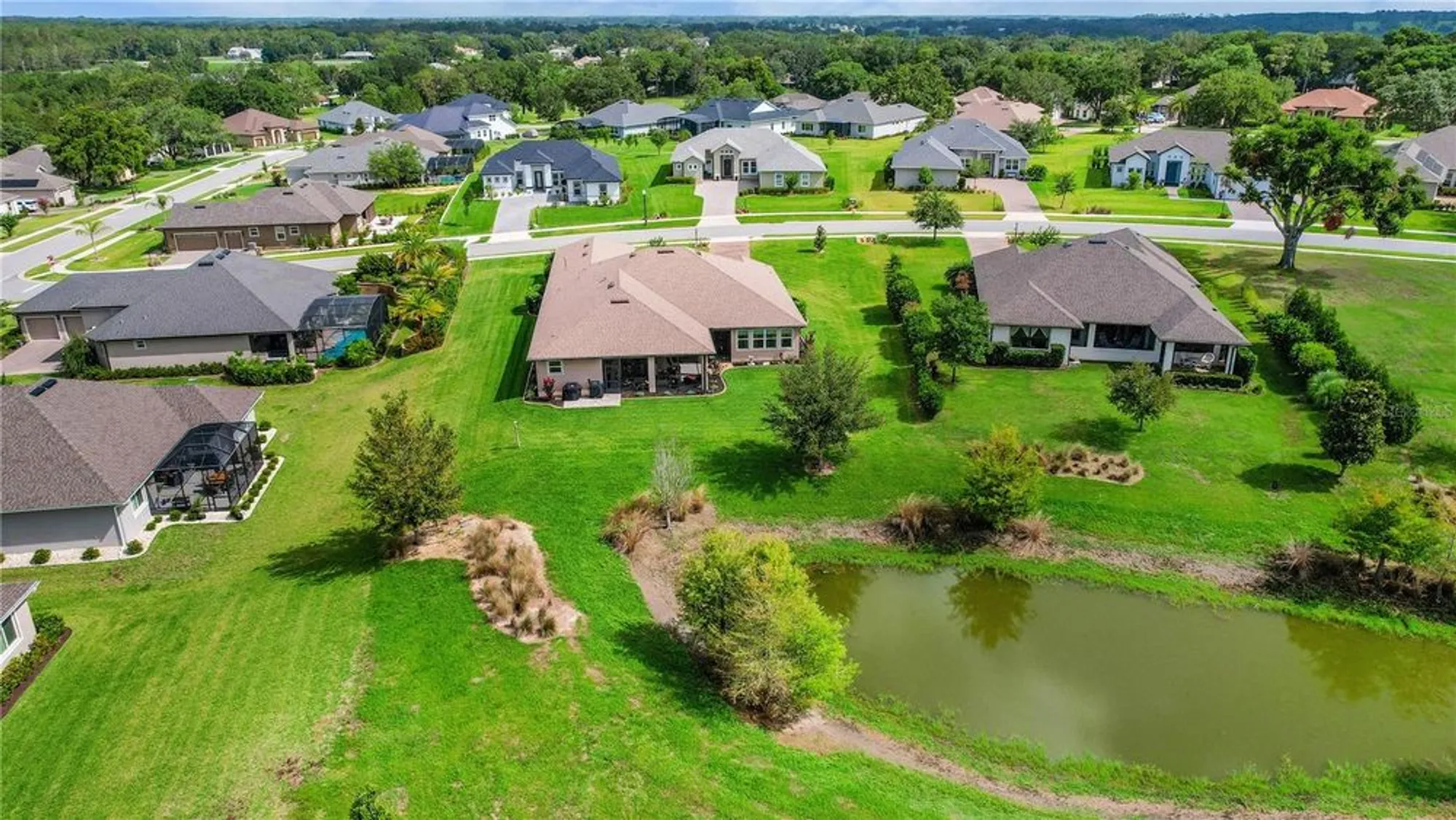 Property Slideshow image 5 of 88 | 6008 apex way, Lady Lake, FL, 32159