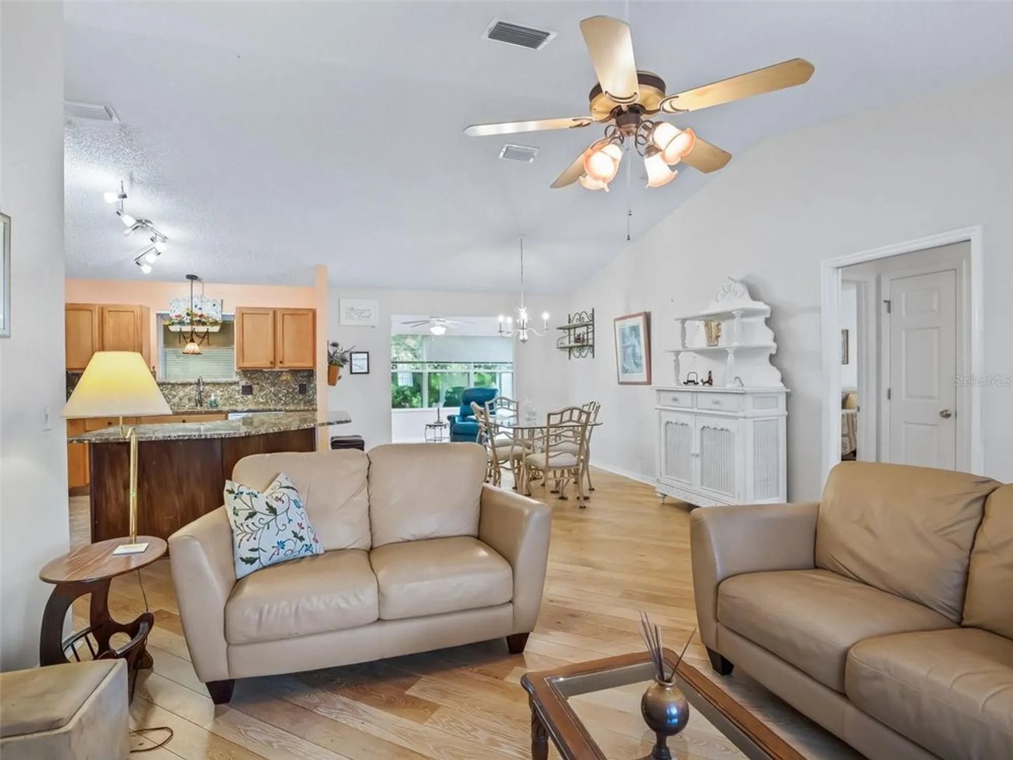Property Slideshow image 7 of 31 | 9671 se 168th maplesong ln, The Villages, FL, 32162