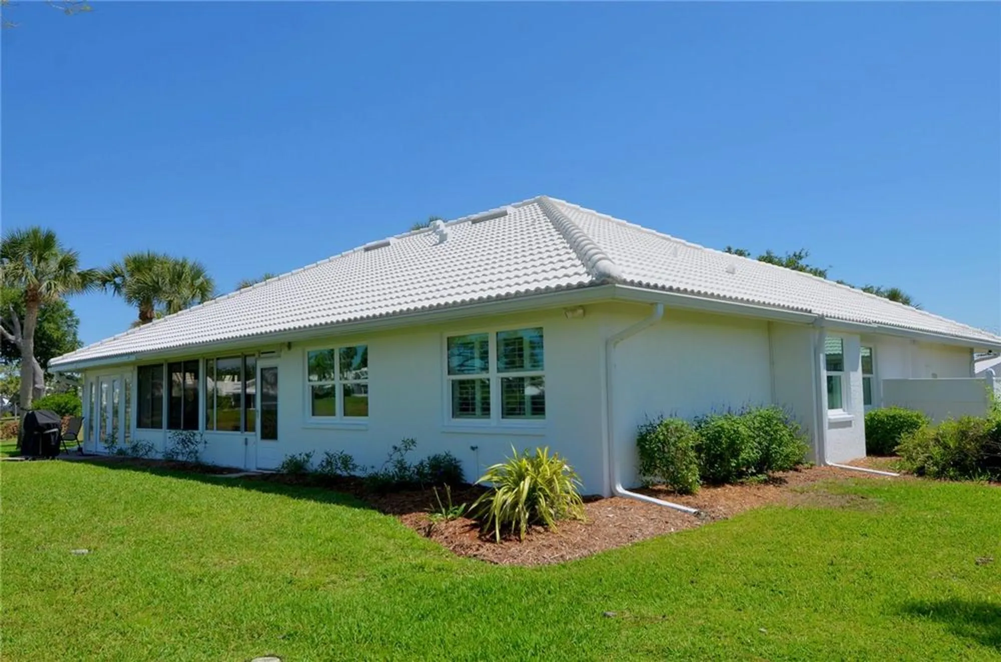Property Slideshow image 48 of 77 | 611 paget dr, Venice, FL, 34293