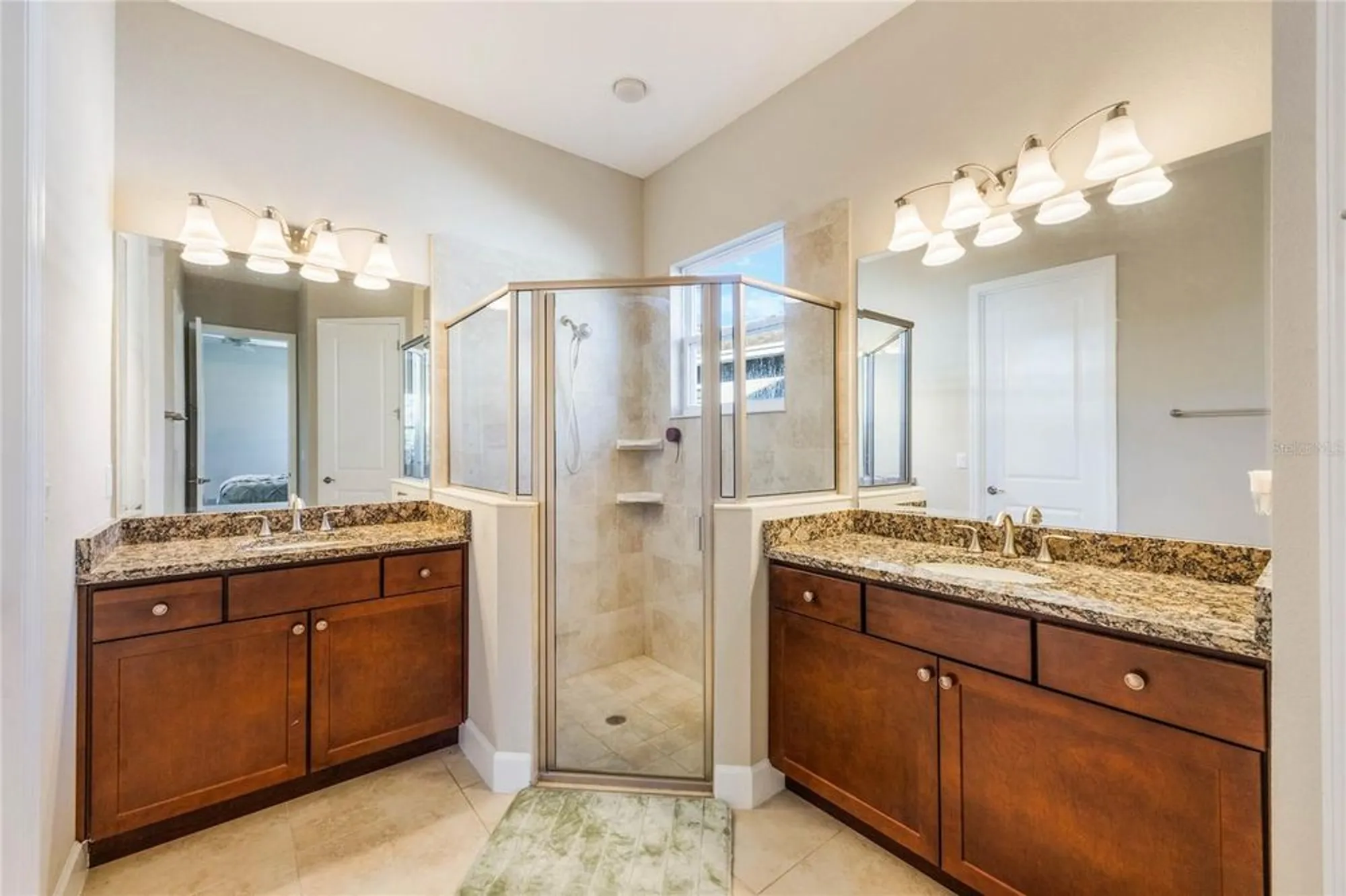 Property Slideshow image 11 of 22 | 430 cypress hills way, Deland, FL, 32724