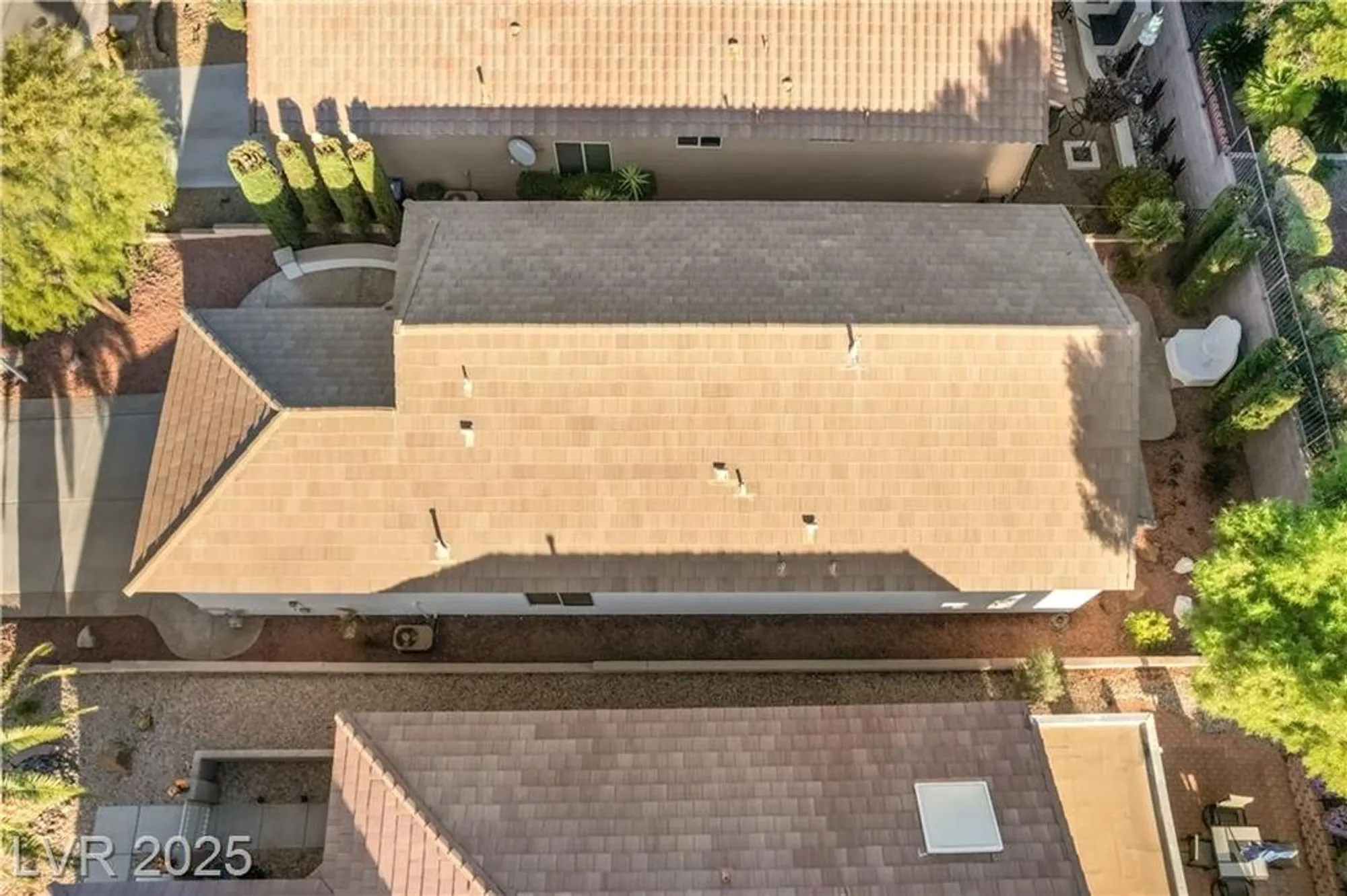 Property Slideshow image 43 of 52 | 2810 meadow park ave, Henderson, NV, 89052