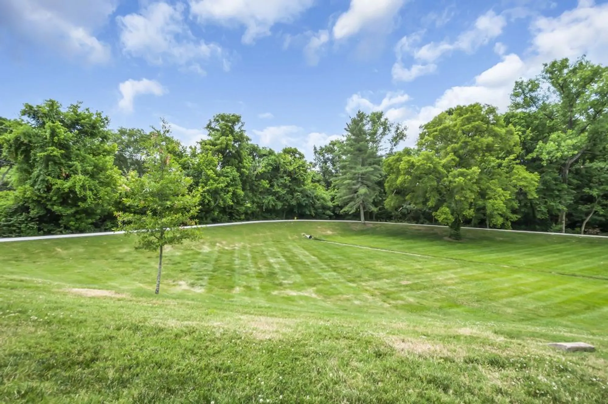 Property Slideshow image 41 of 41 | 421 siena dr, Nashville, TN, 37205